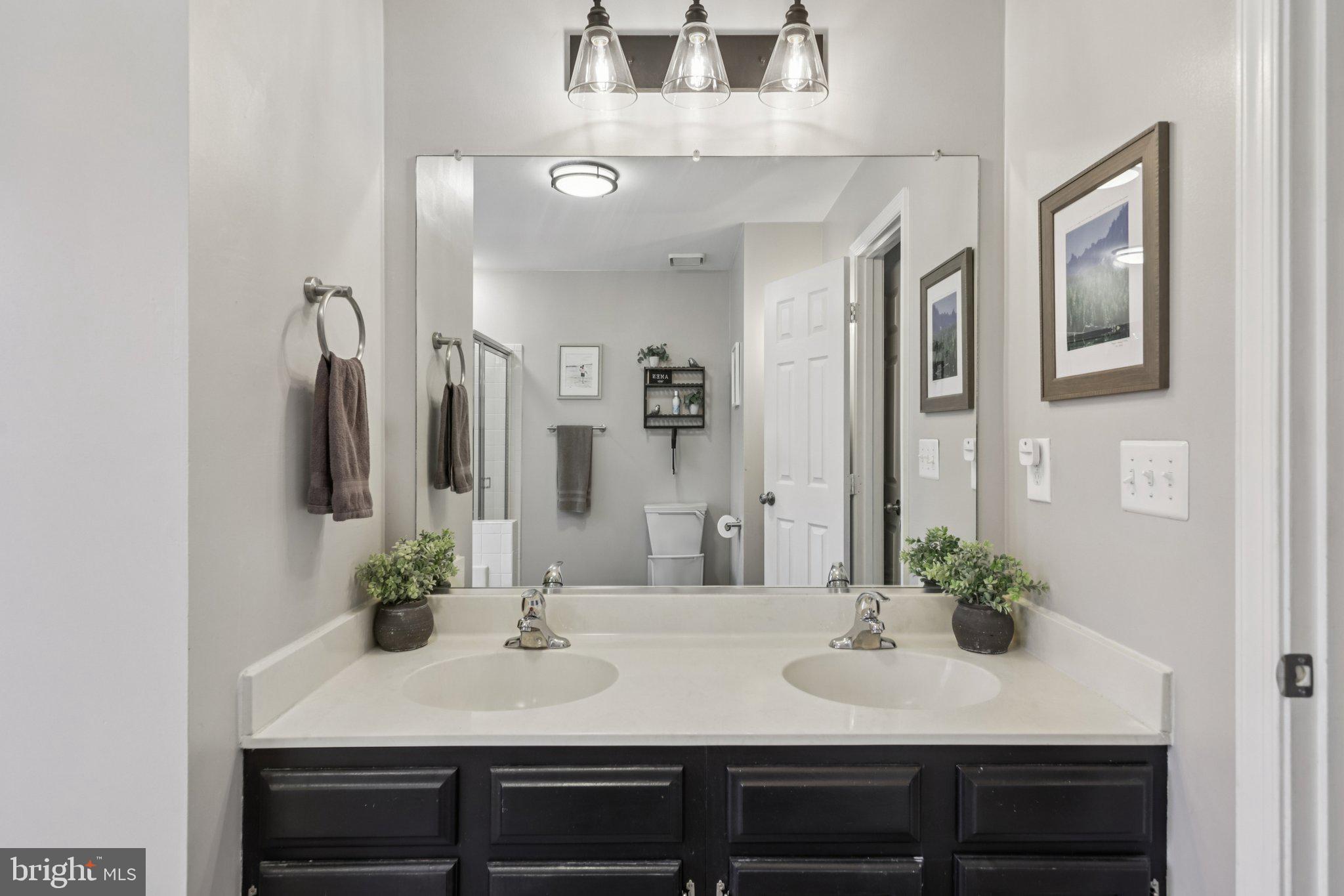 LONGWOOD ESTATES - Residential