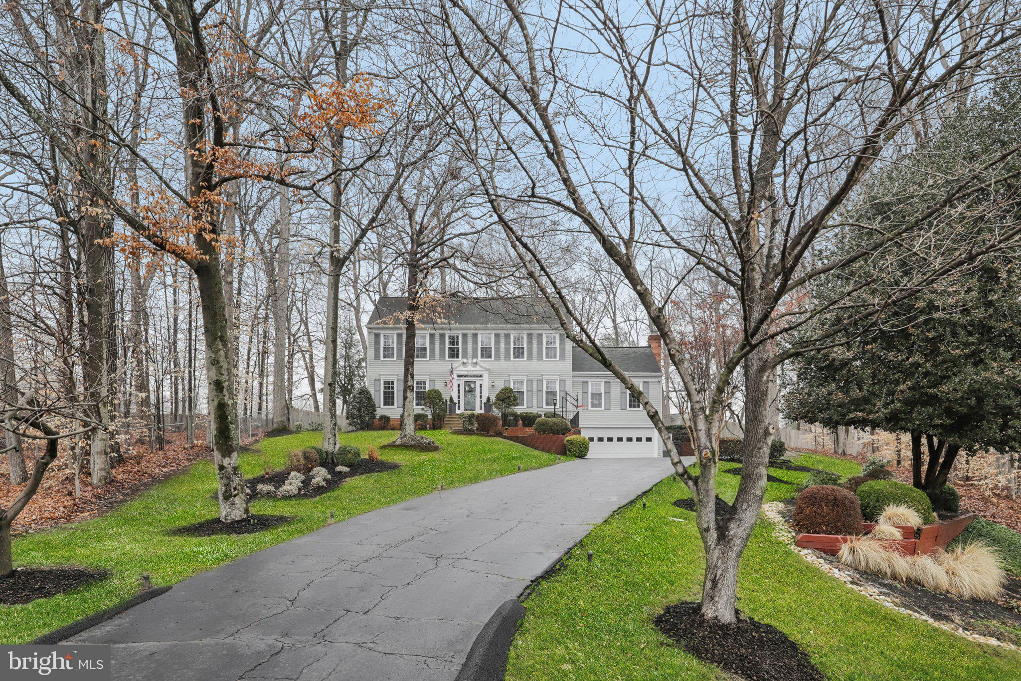 LONGWOOD ESTATES - Residential