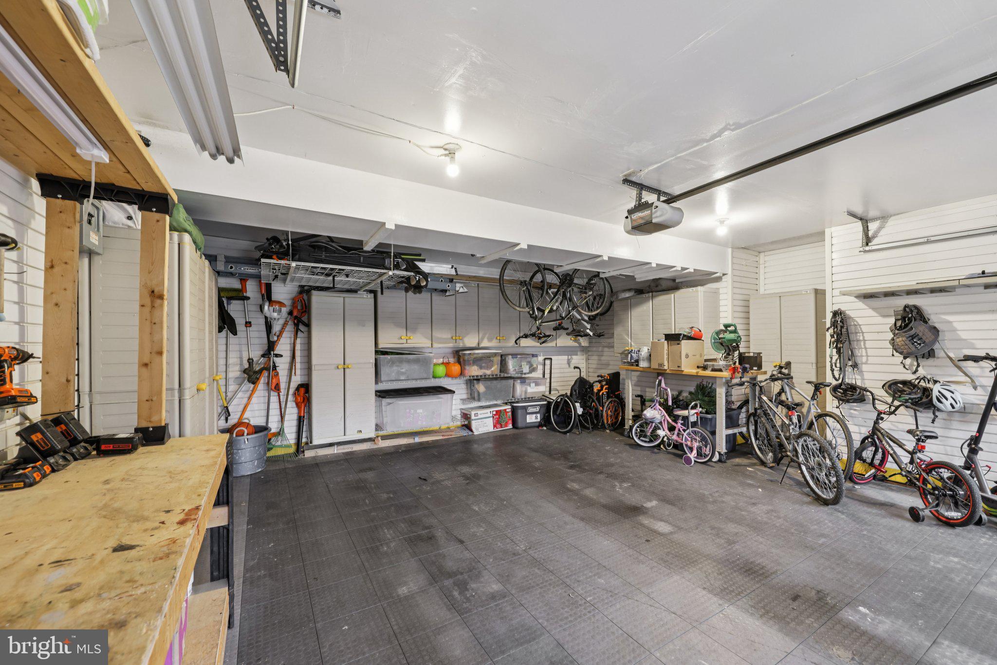 LONGWOOD ESTATES - Residential