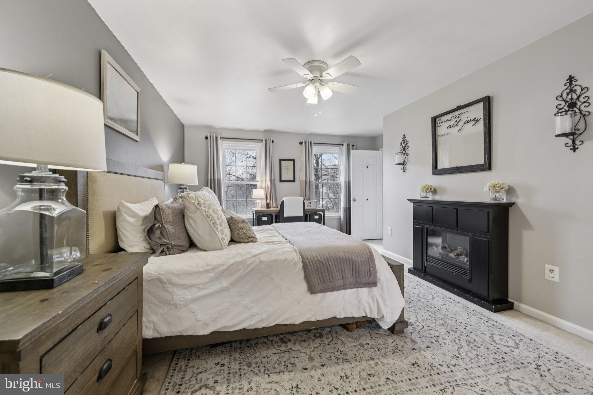 LONGWOOD ESTATES - Residential