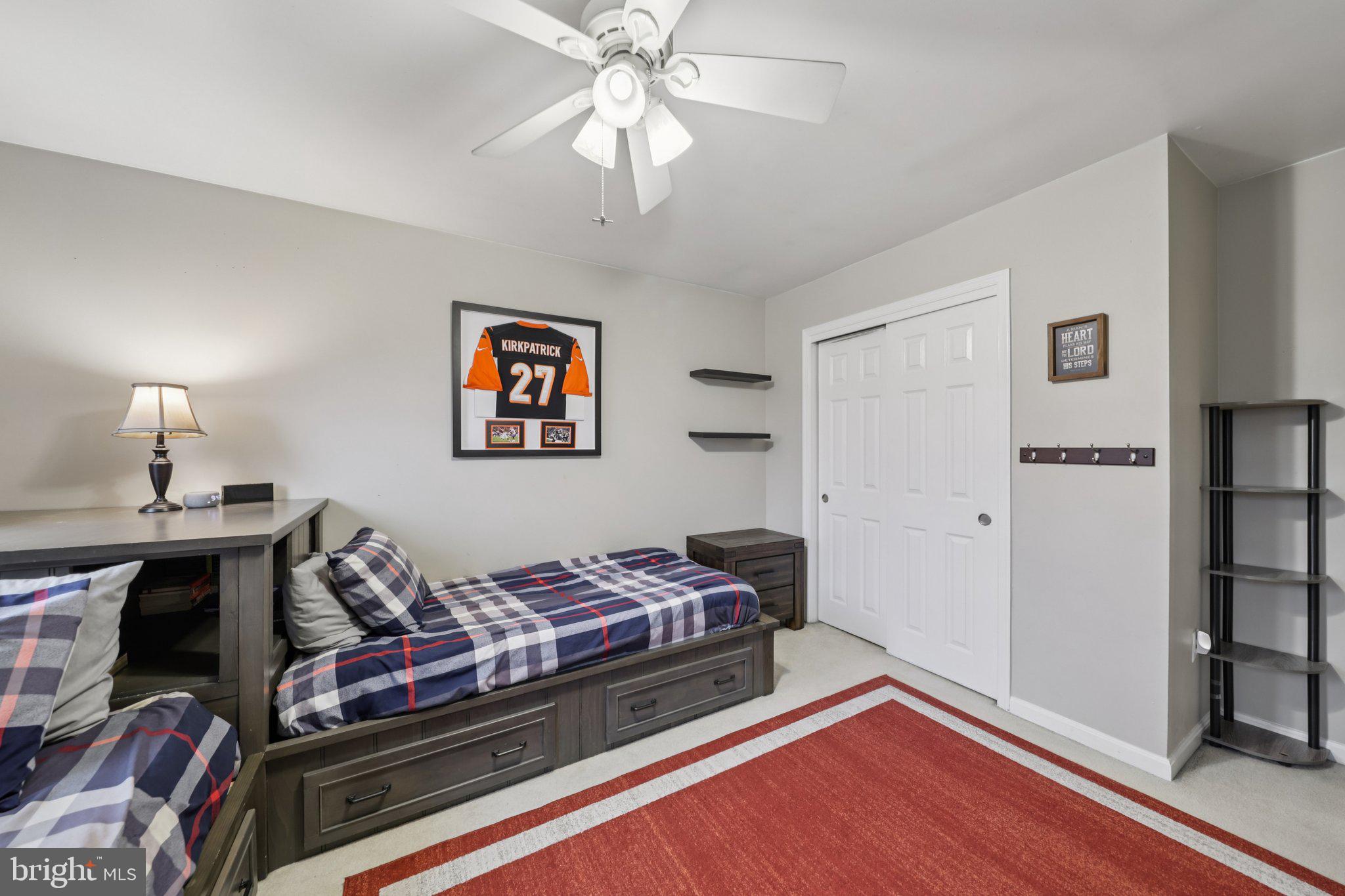 LONGWOOD ESTATES - Residential