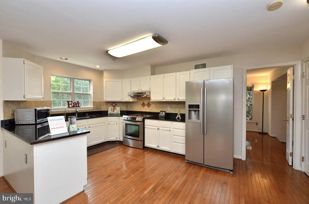 POTOMAC LAKES - Residential