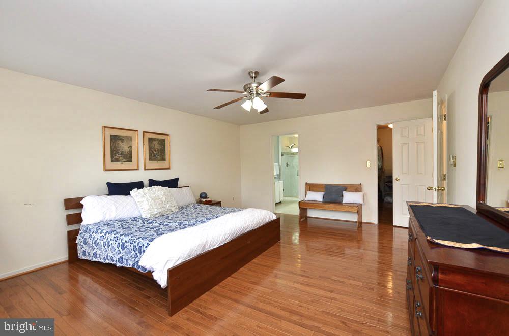 POTOMAC LAKES - Residential