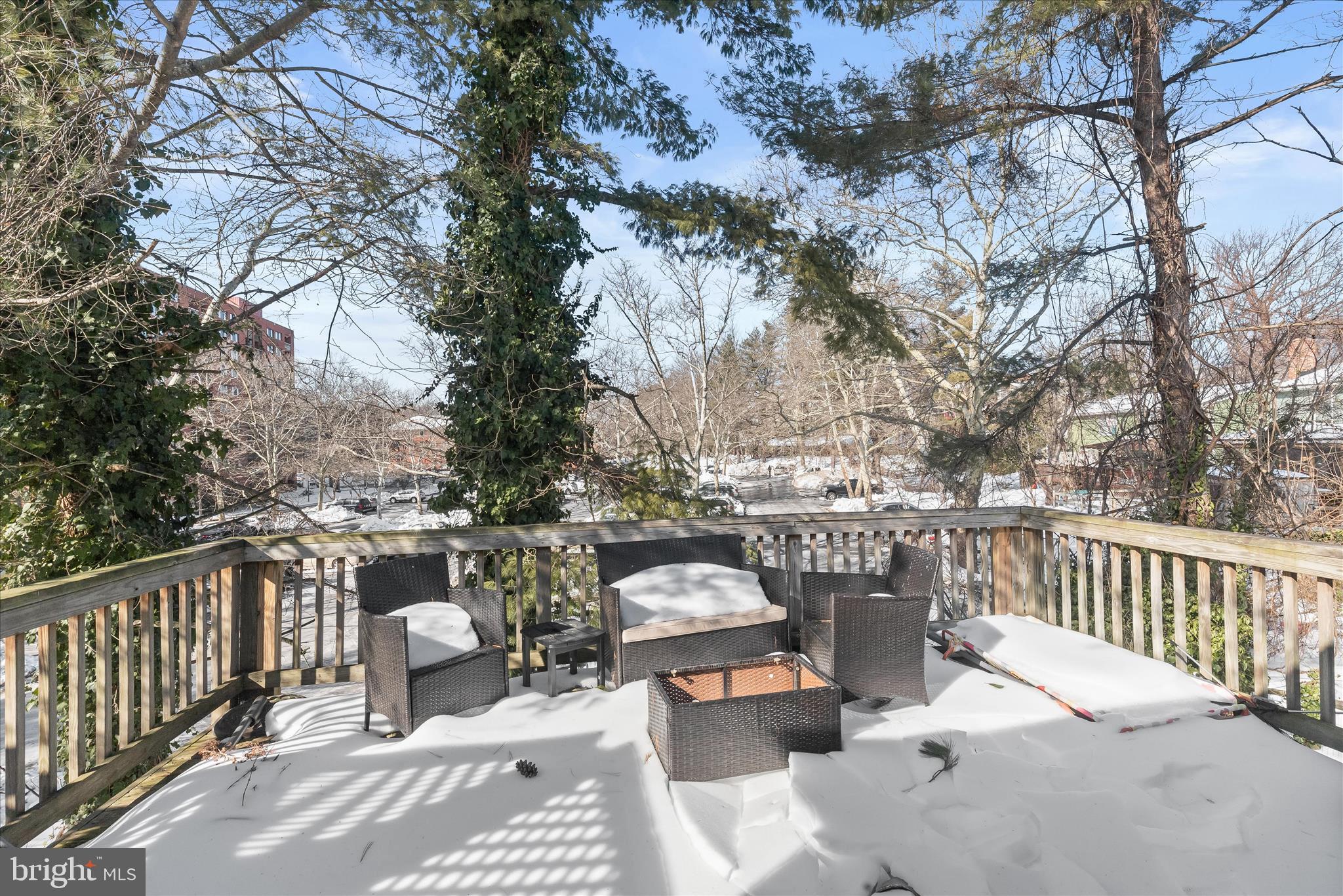 VILLAGE OF OWEN BROWN - Residential