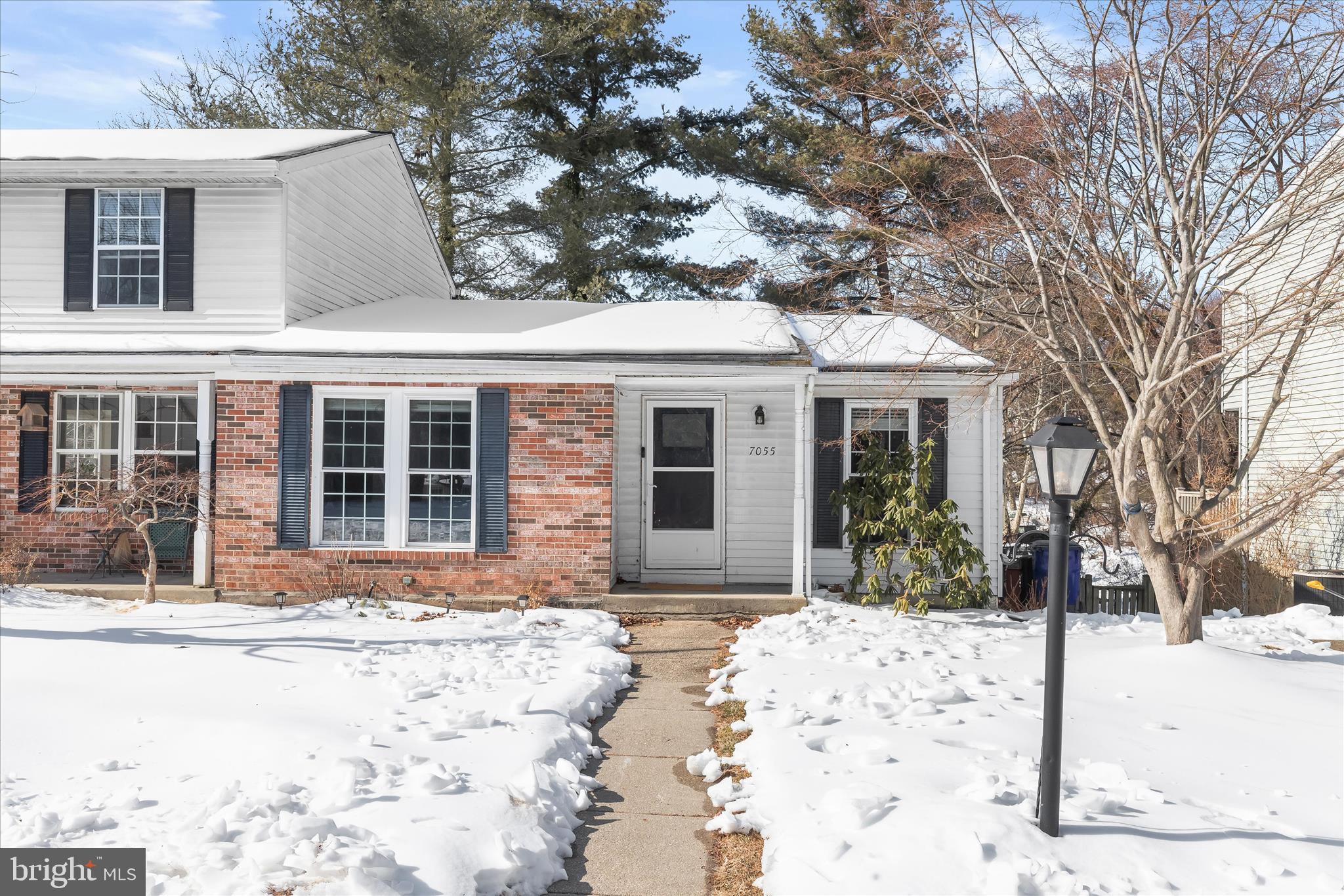 VILLAGE OF OWEN BROWN - Residential