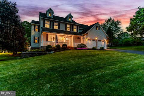 Photo for 31 SILVER MAPLE DRIVE