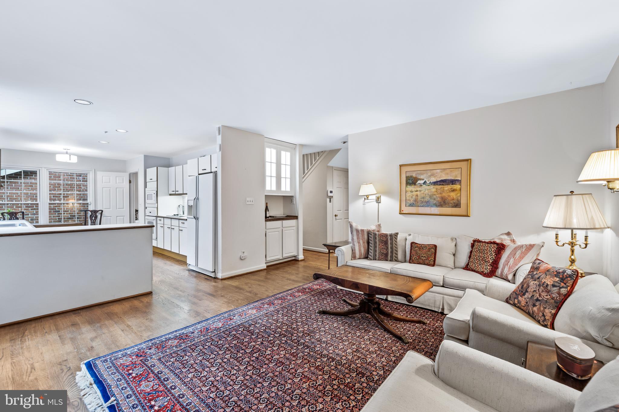 THE MEADOWS OF GREEN SPRING - Residential