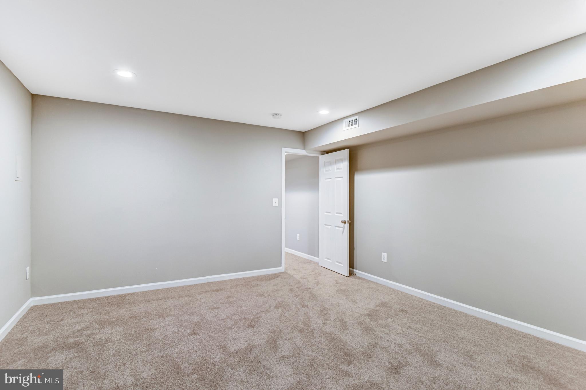 LITTLE ROCKY RUN - Residential