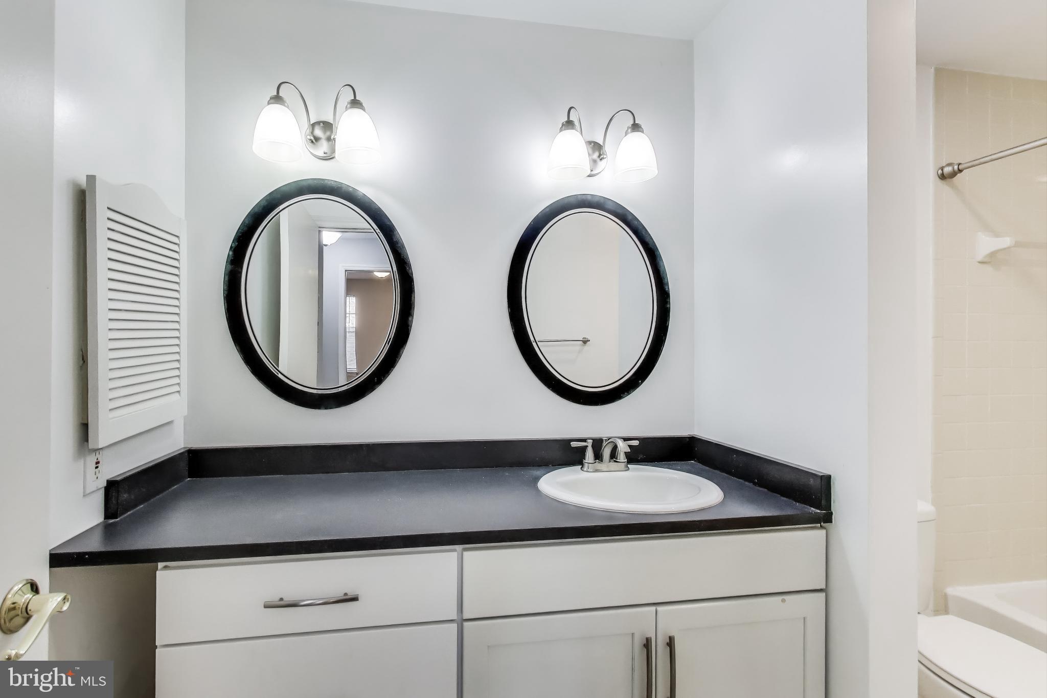 GABLES OF TUCKERMAN - Residential Lease