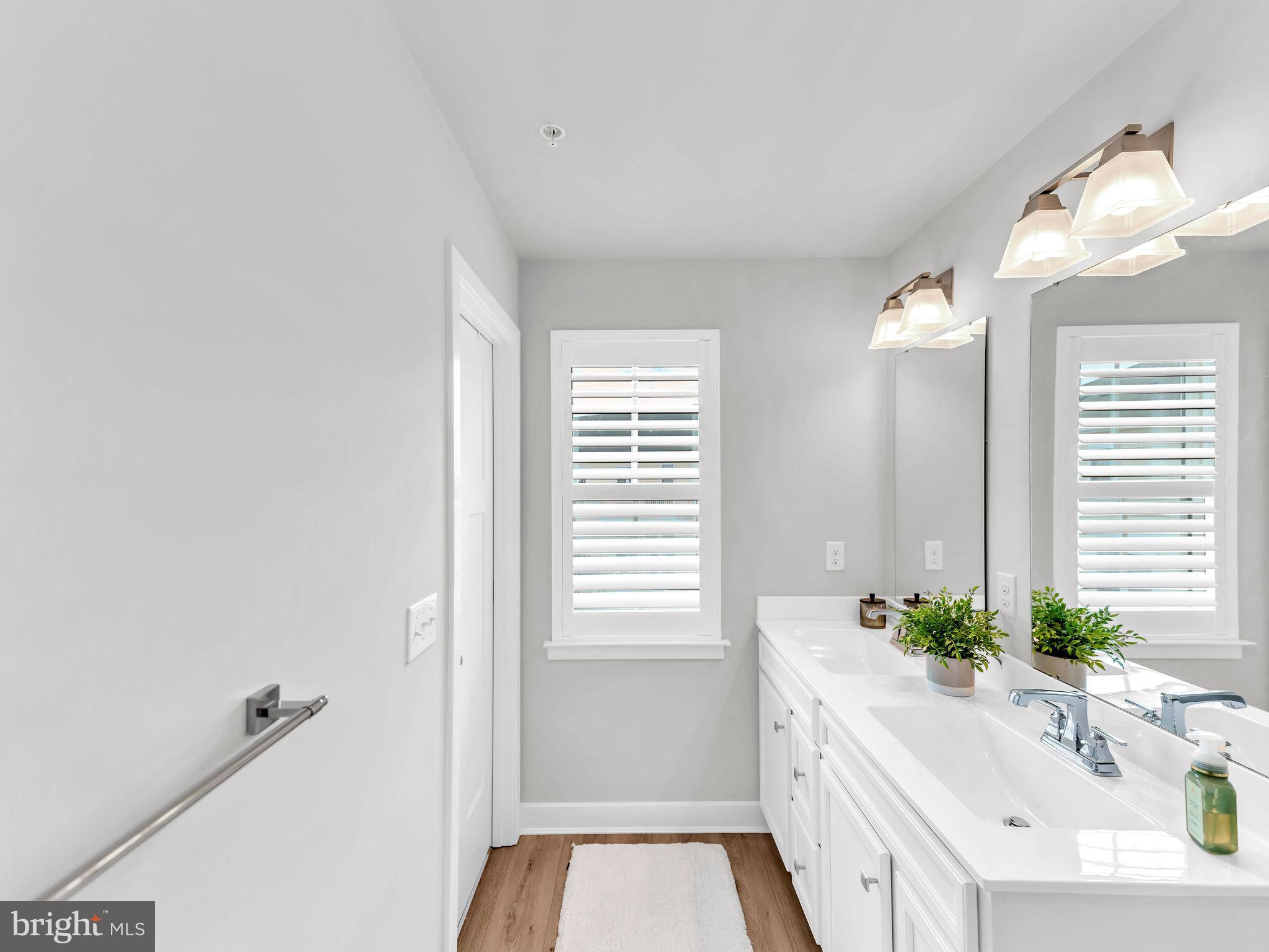 BAYSIDE - Residential