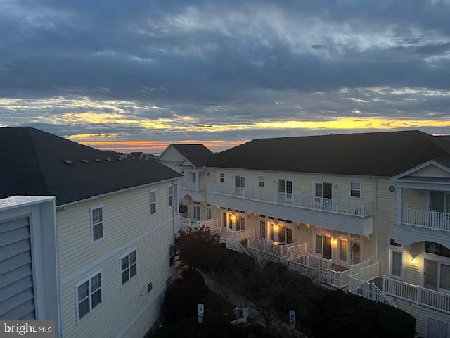 BAYSIDE - Residential