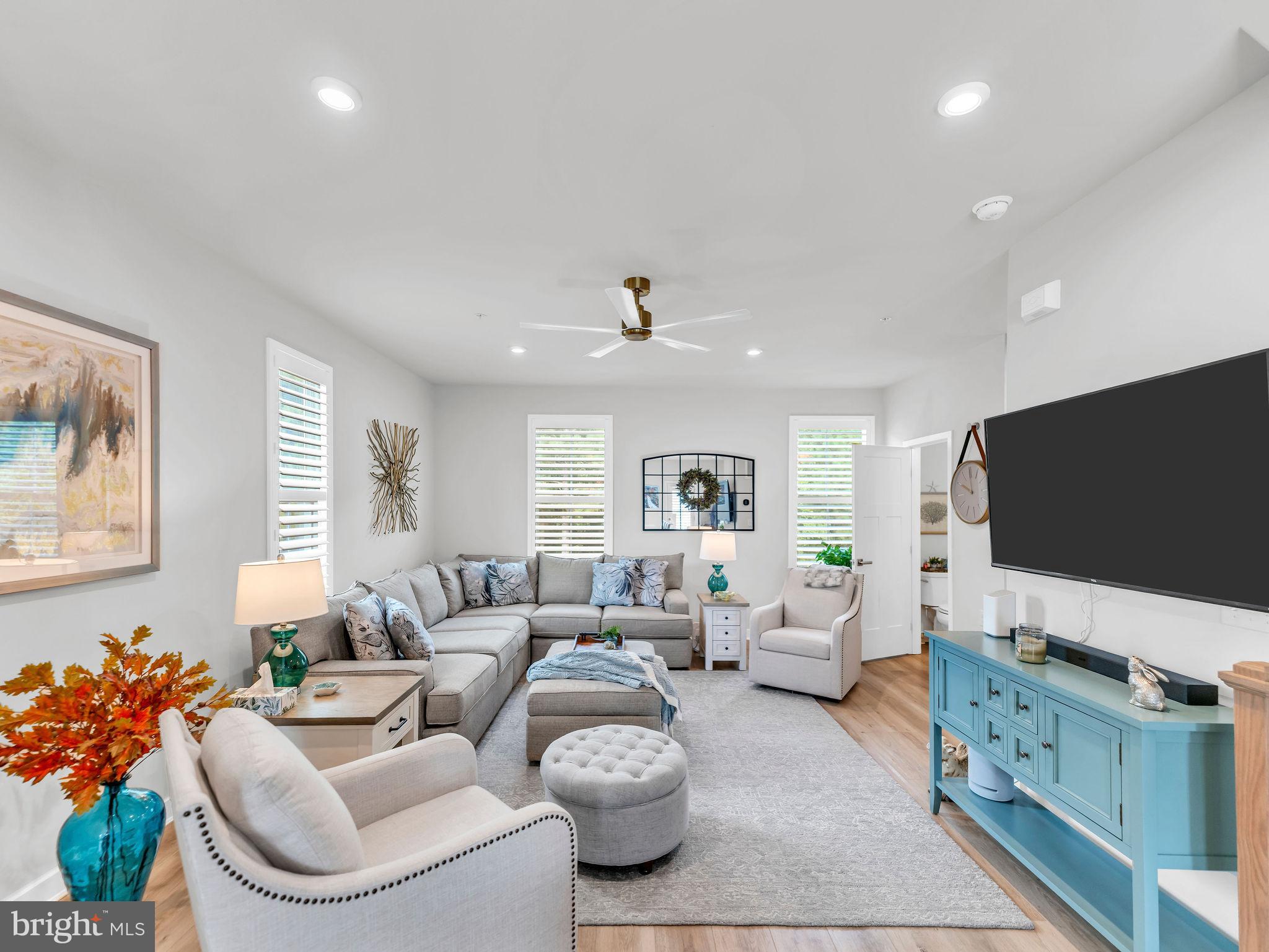 BAYSIDE - Residential