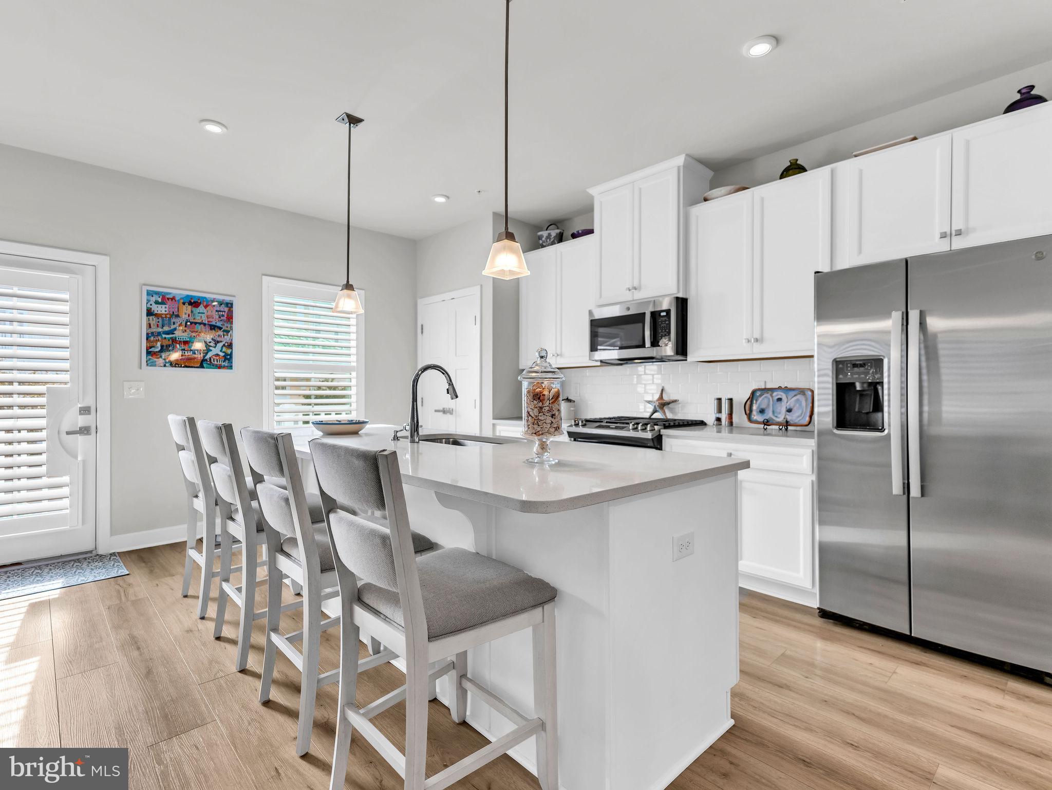 BAYSIDE - Residential