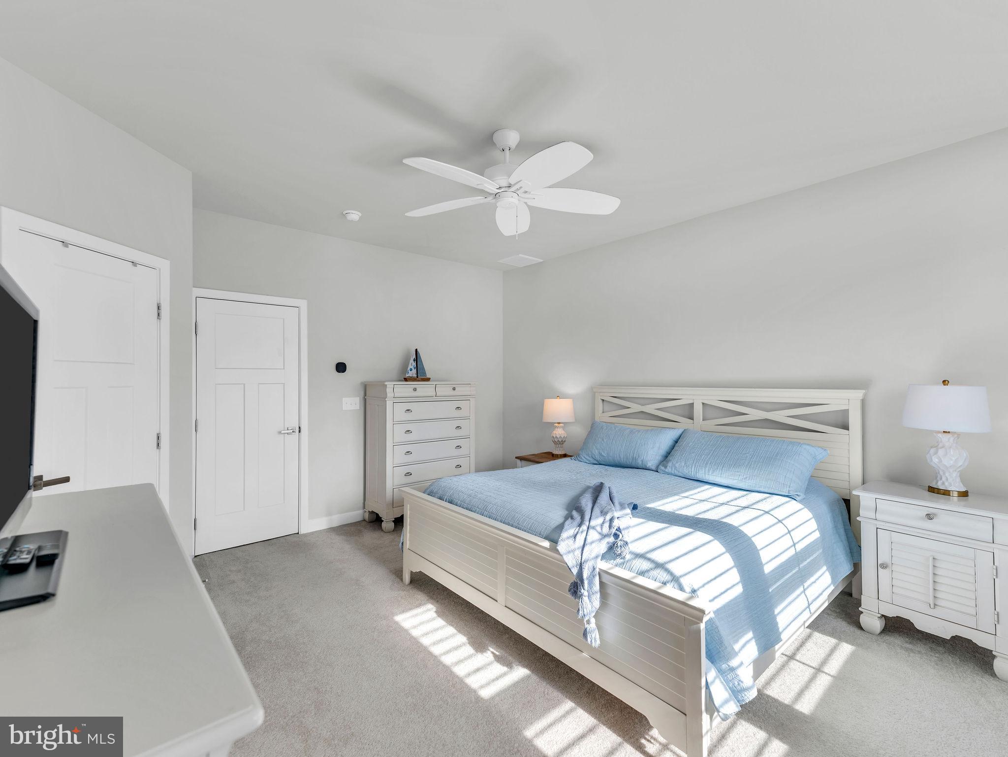 BAYSIDE - Residential