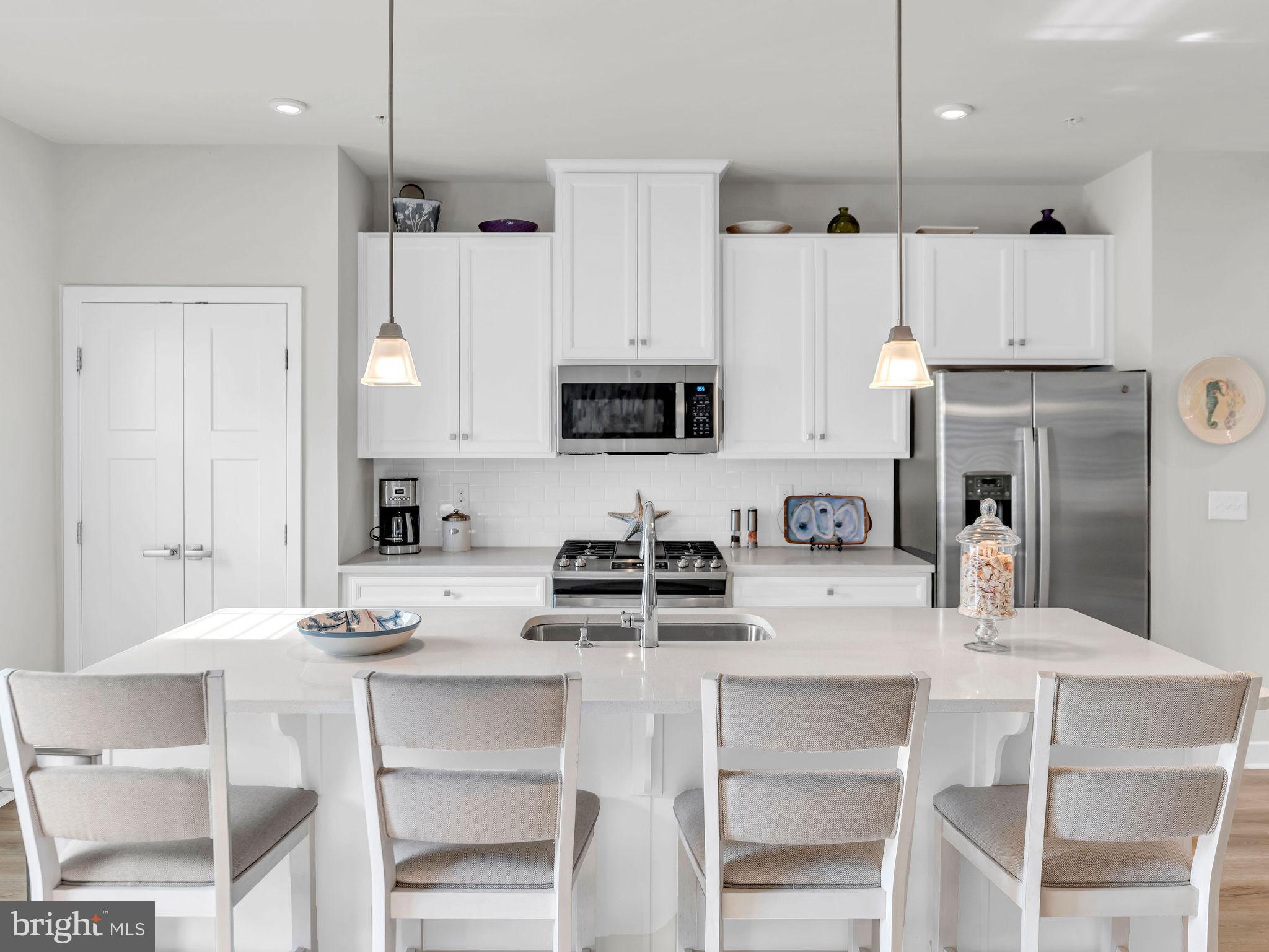 BAYSIDE - Residential