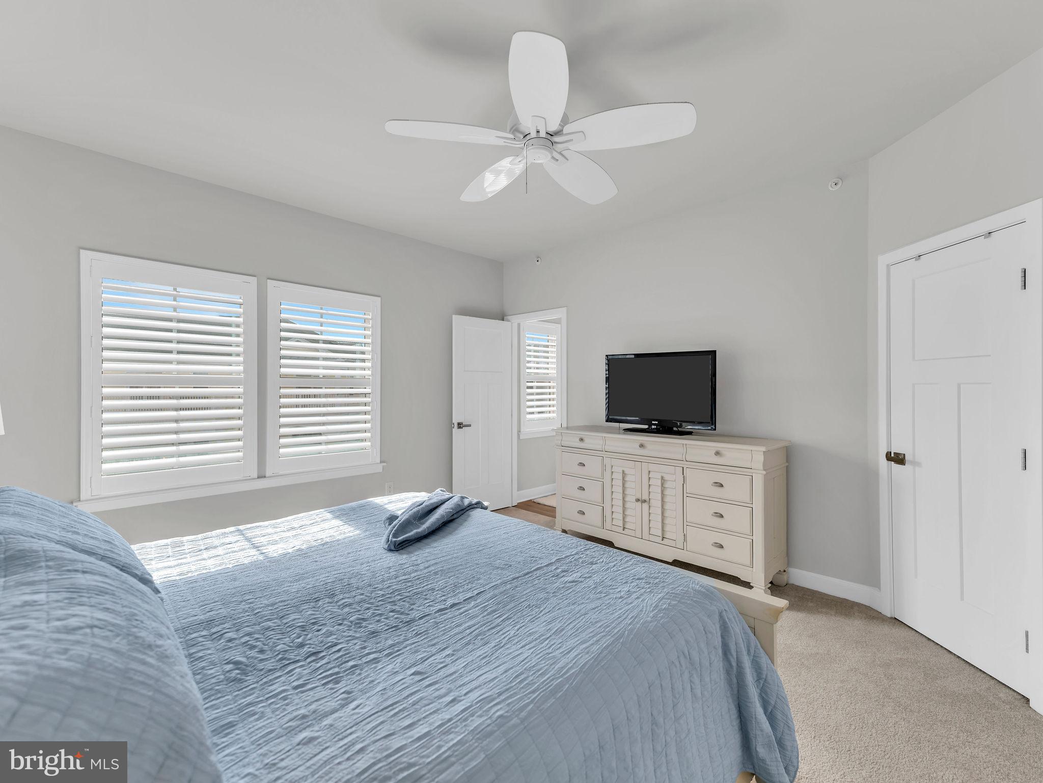 BAYSIDE - Residential