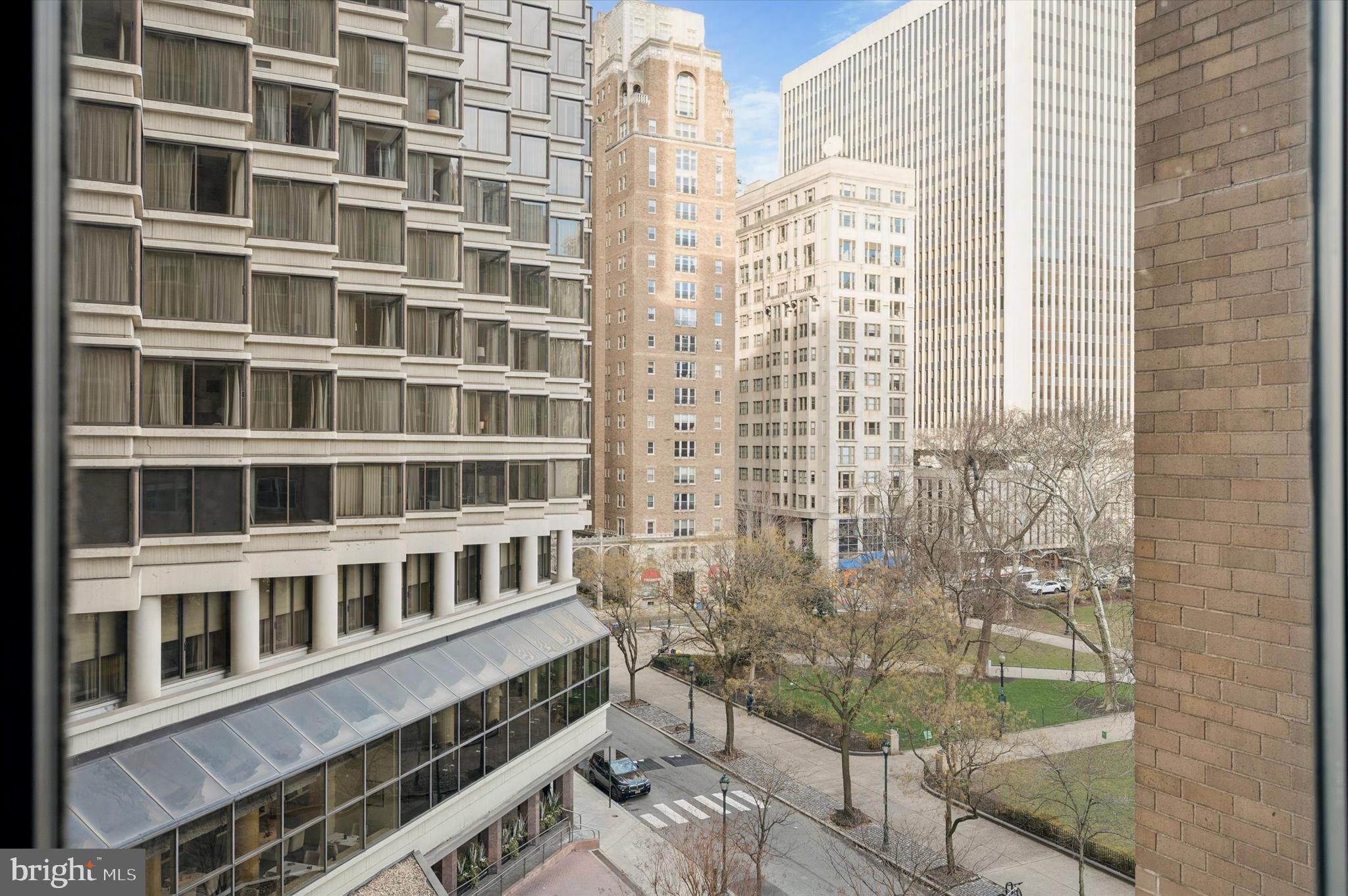 RITTENHOUSE SQUARE - Residential