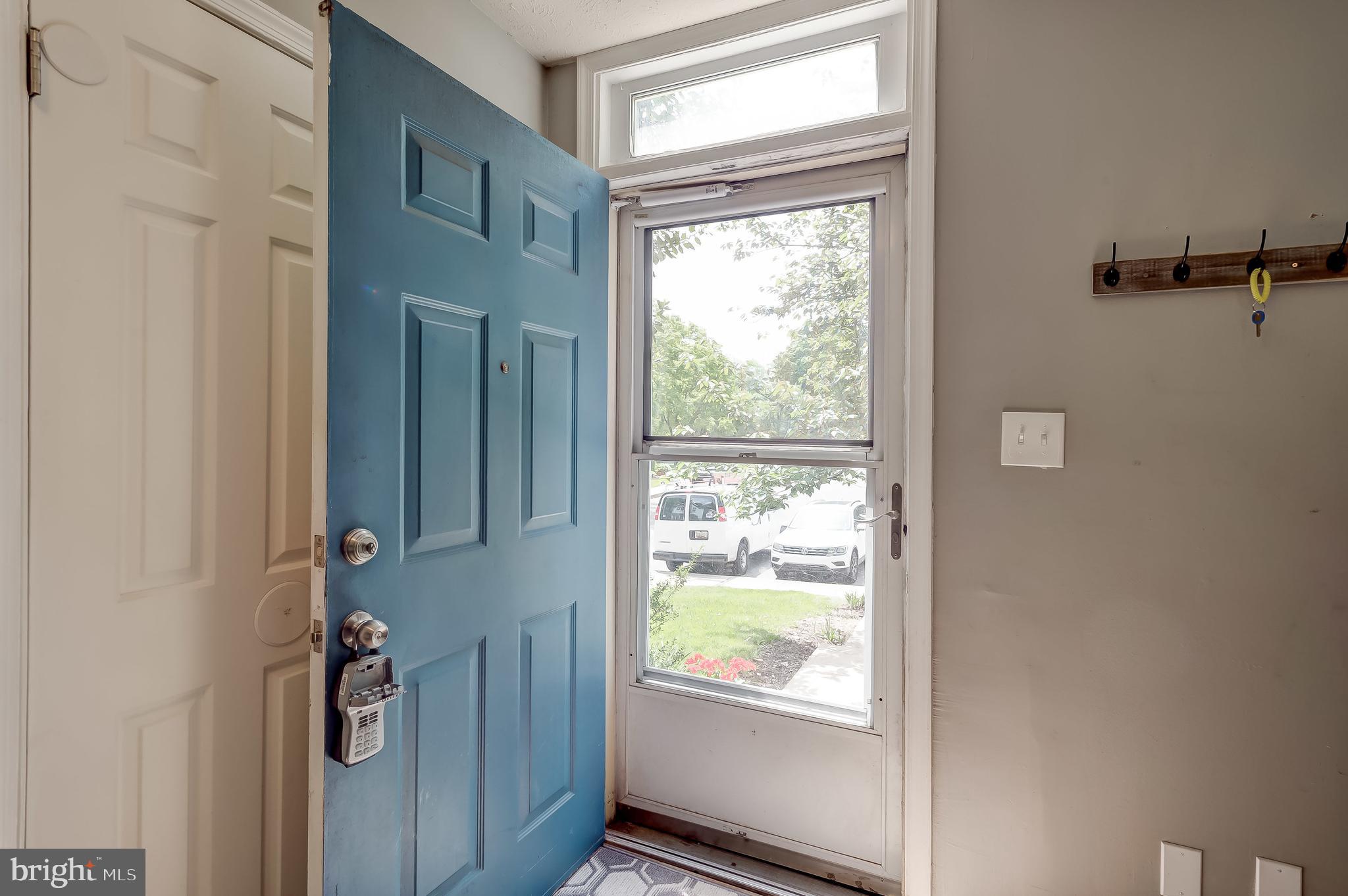 WHITE OAK - Residential