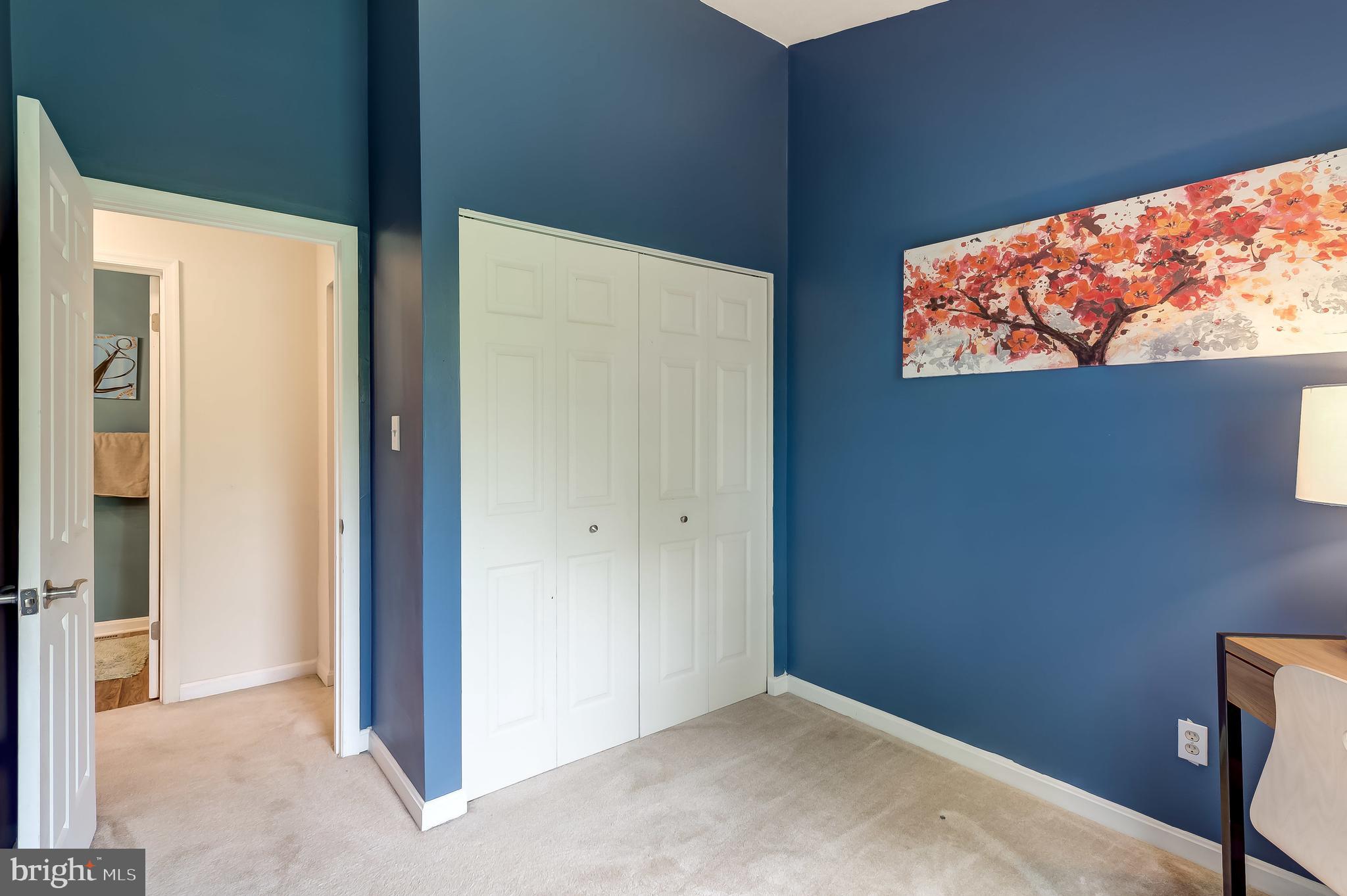 WHITE OAK - Residential