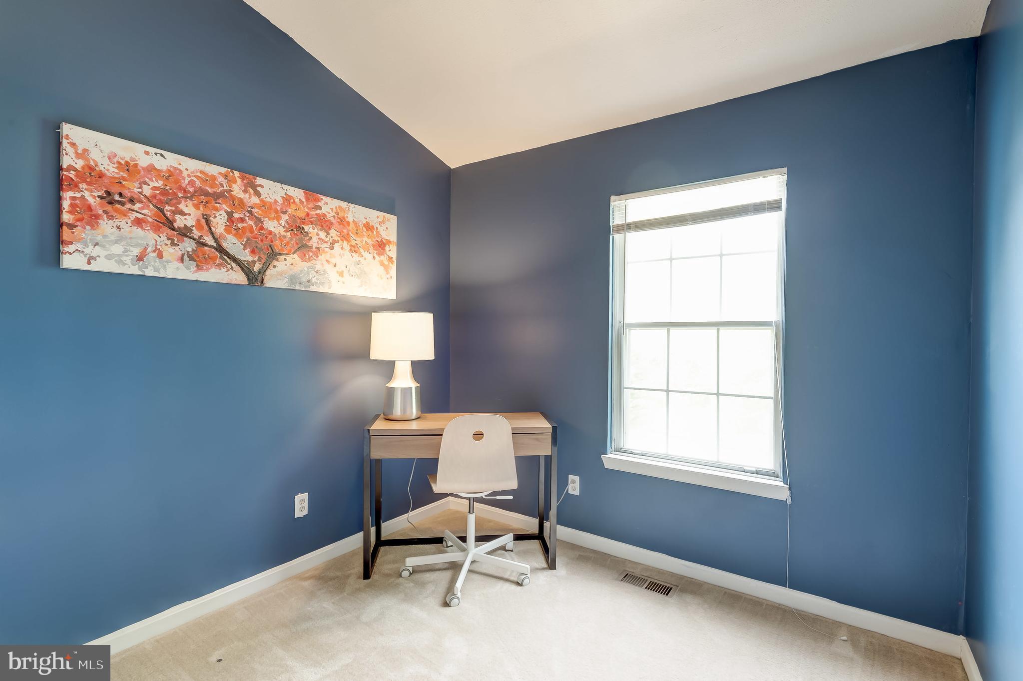 WHITE OAK - Residential