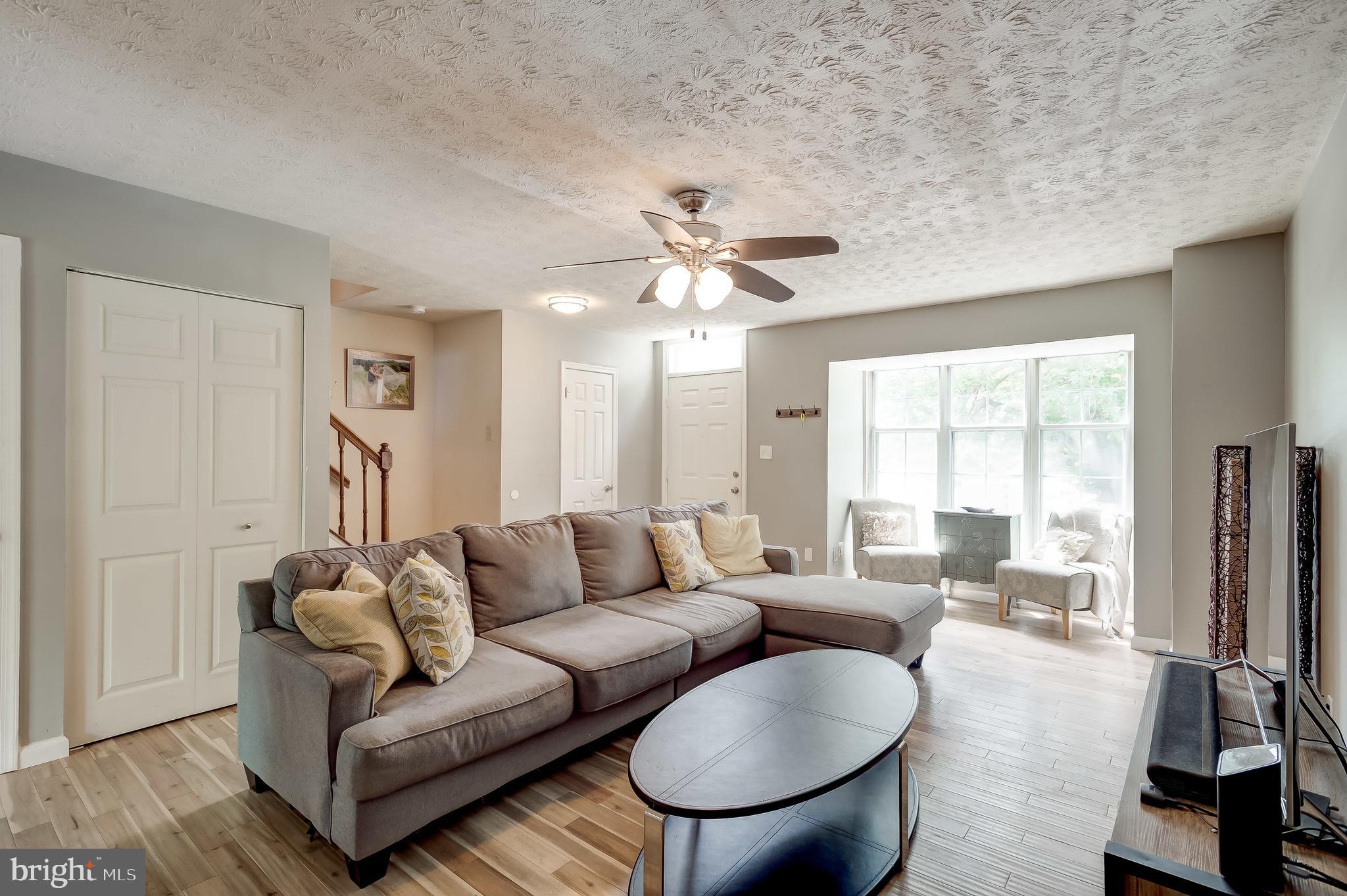 WHITE OAK - Residential