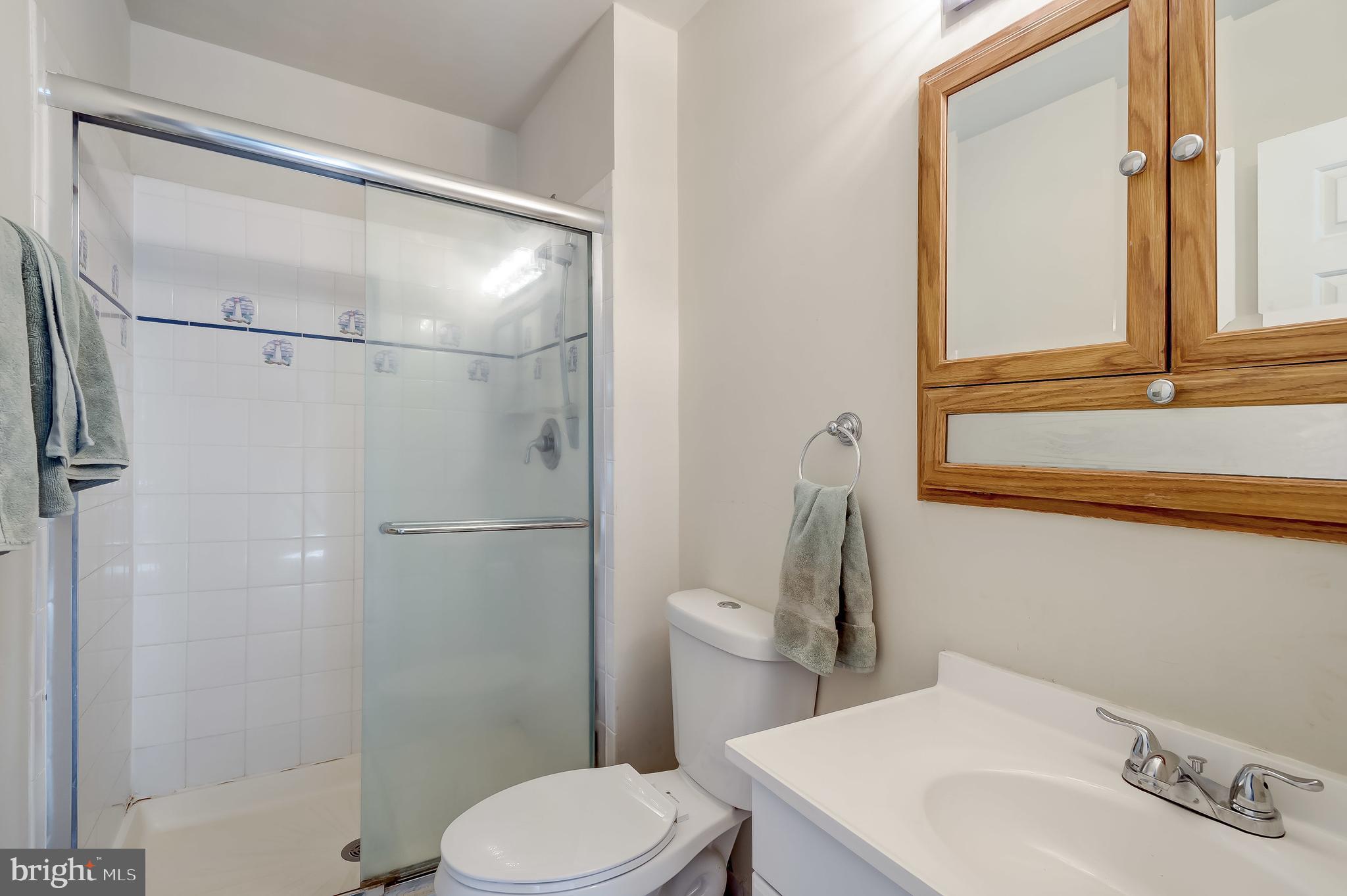 WHITE OAK - Residential