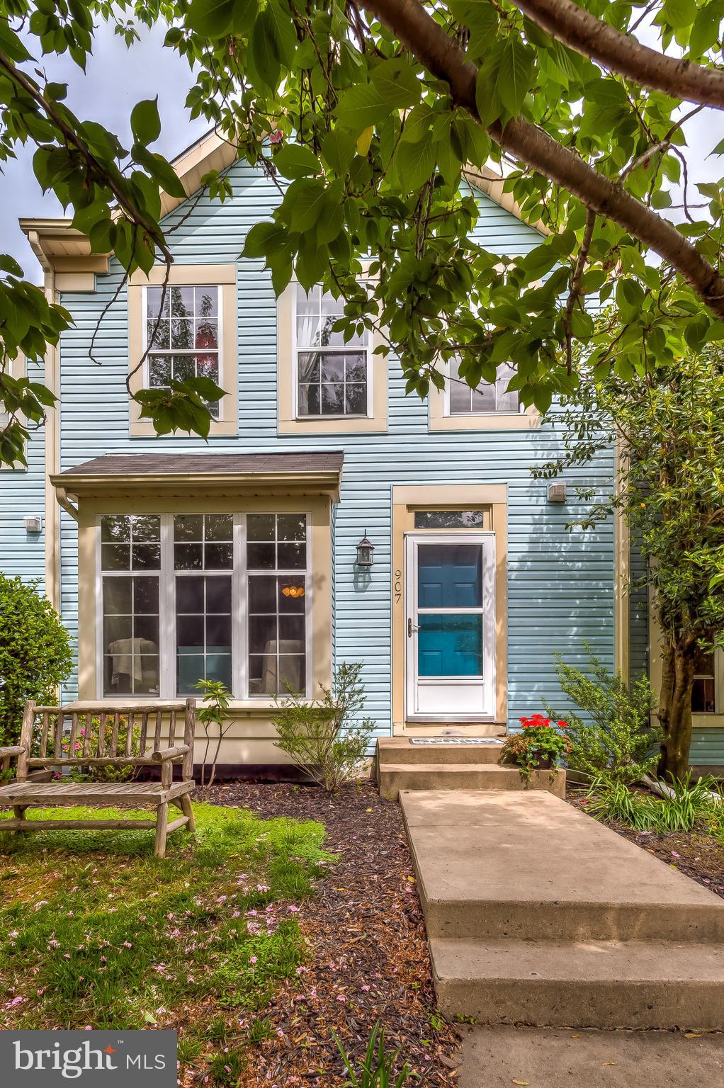 WHITE OAK - Residential