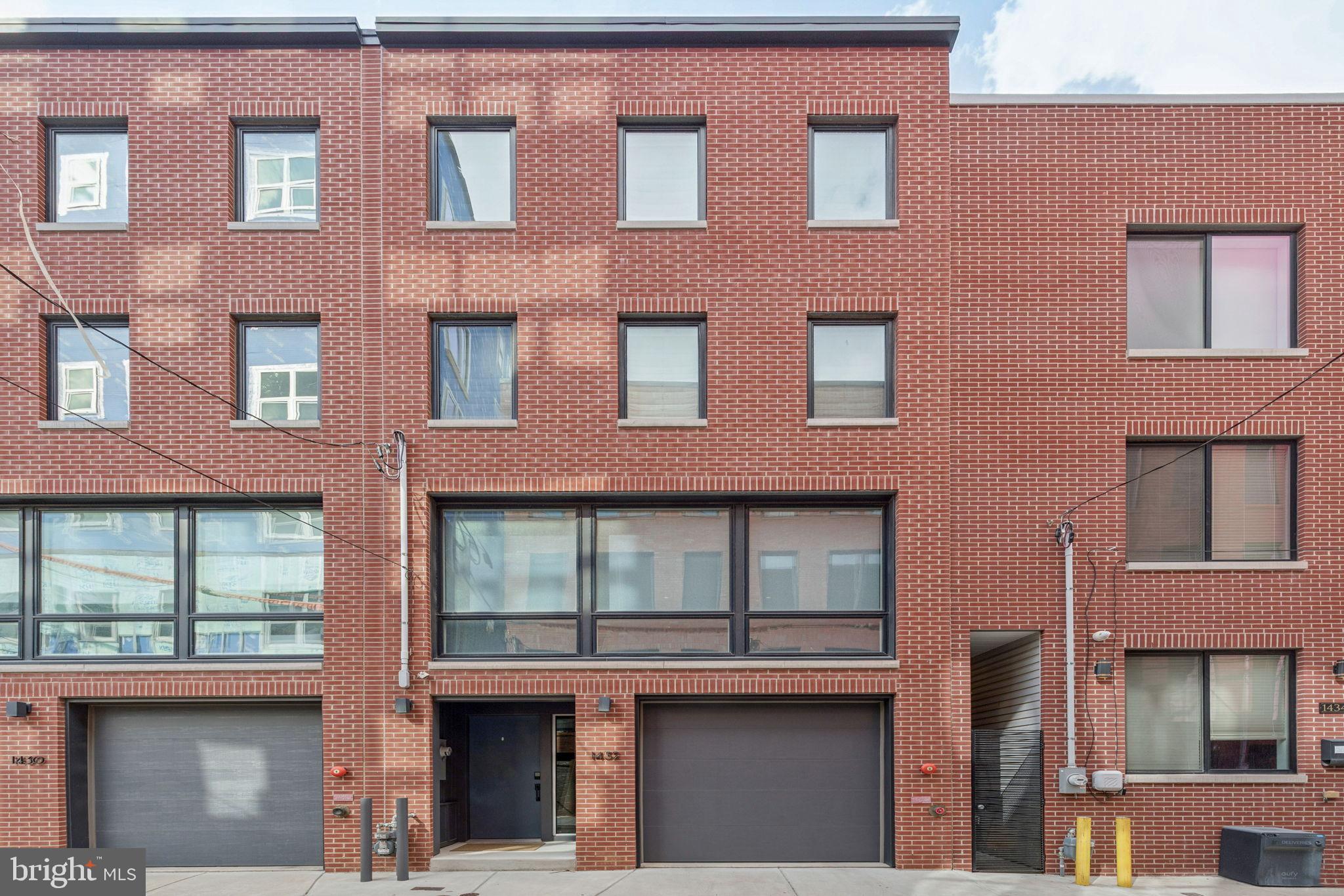 OLDE KENSINGTON - Residential