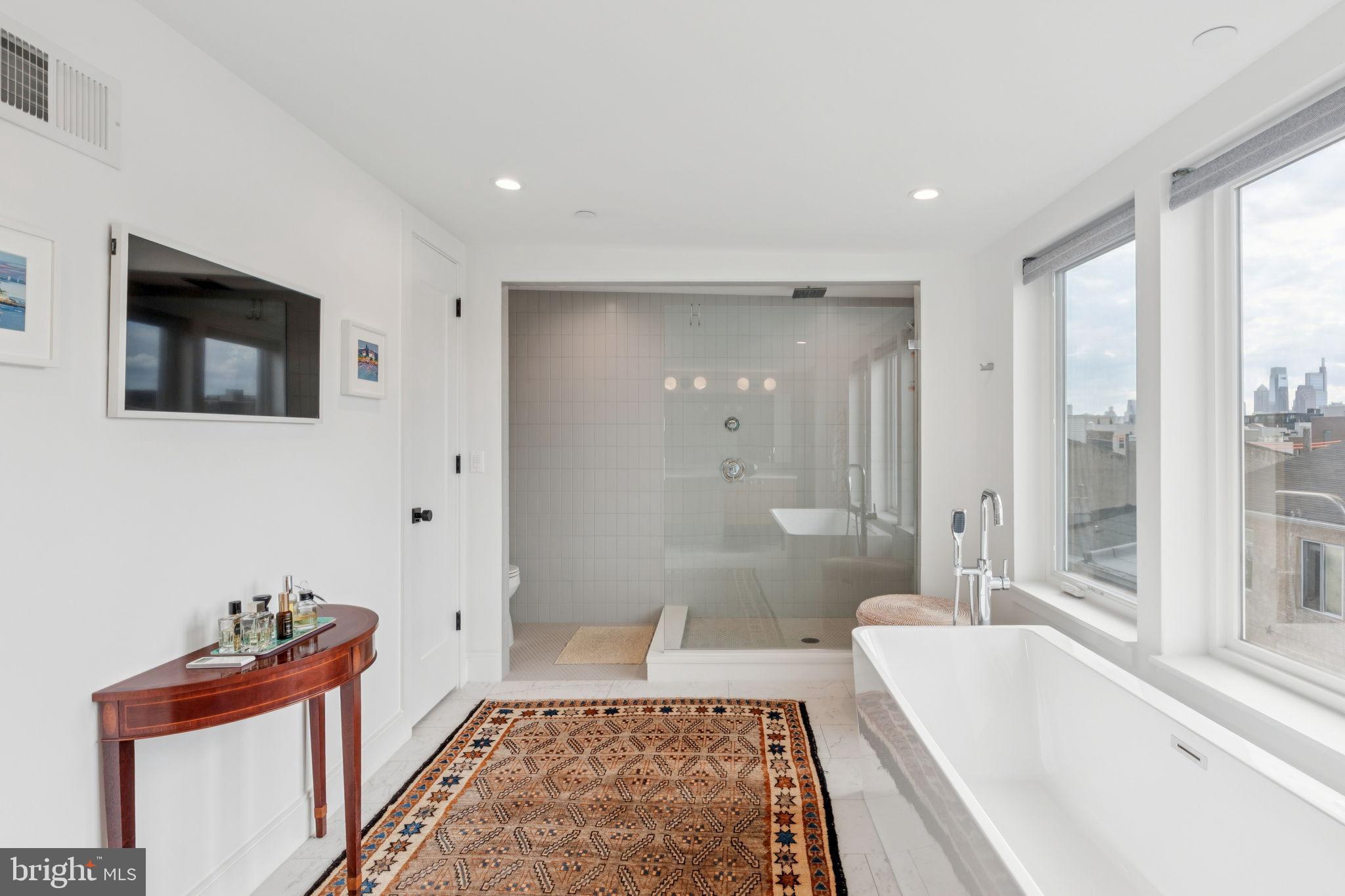 OLDE KENSINGTON - Residential