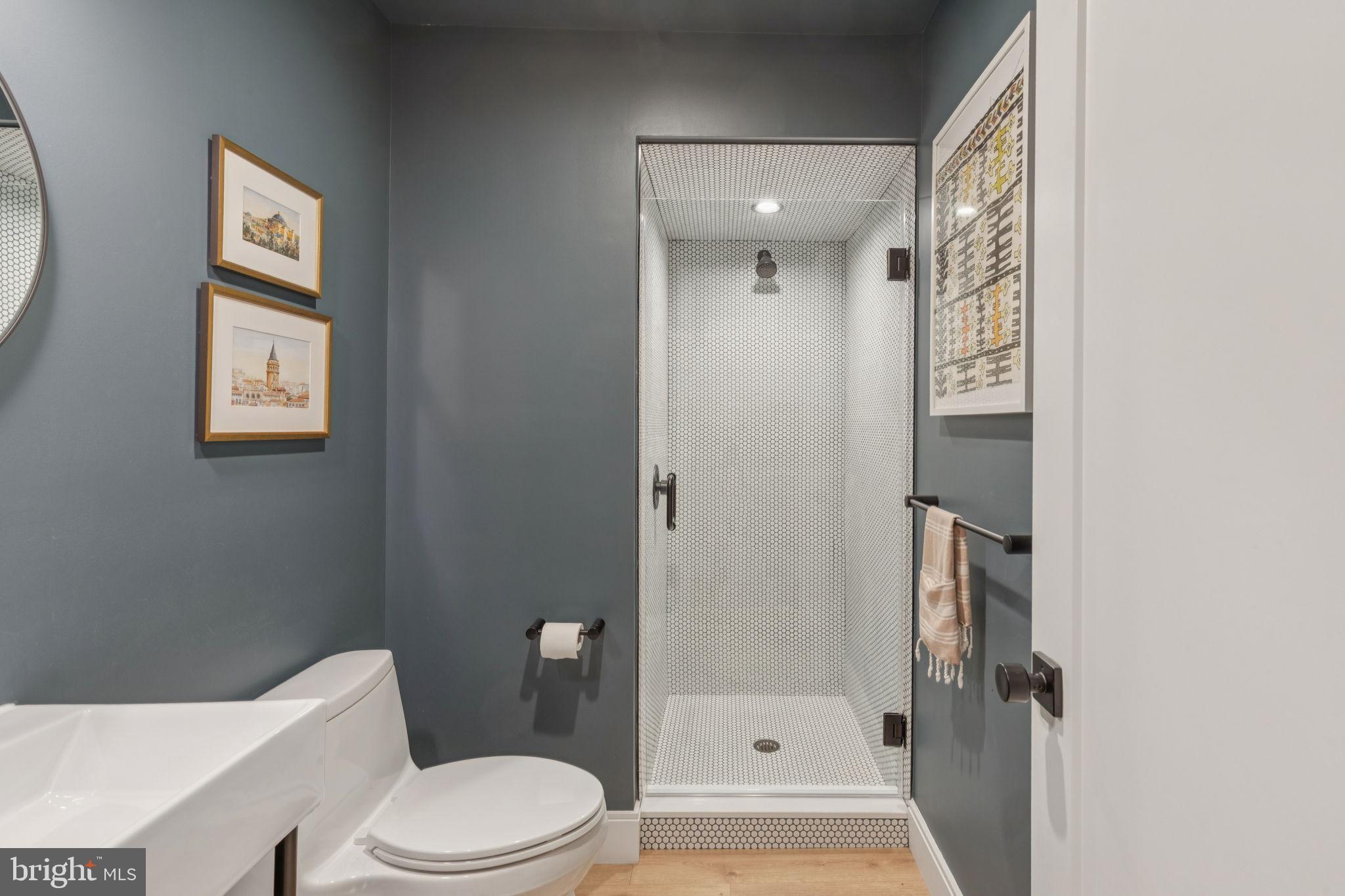 OLDE KENSINGTON - Residential