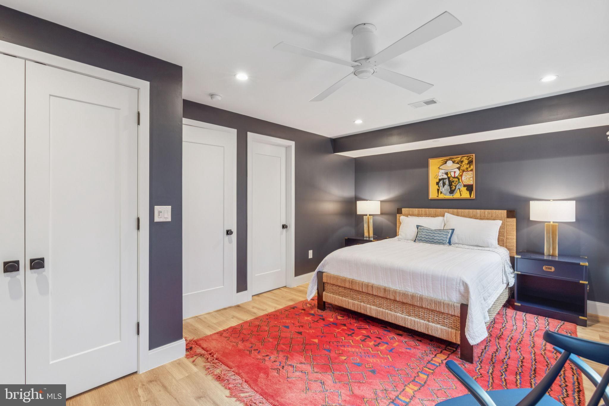 OLDE KENSINGTON - Residential