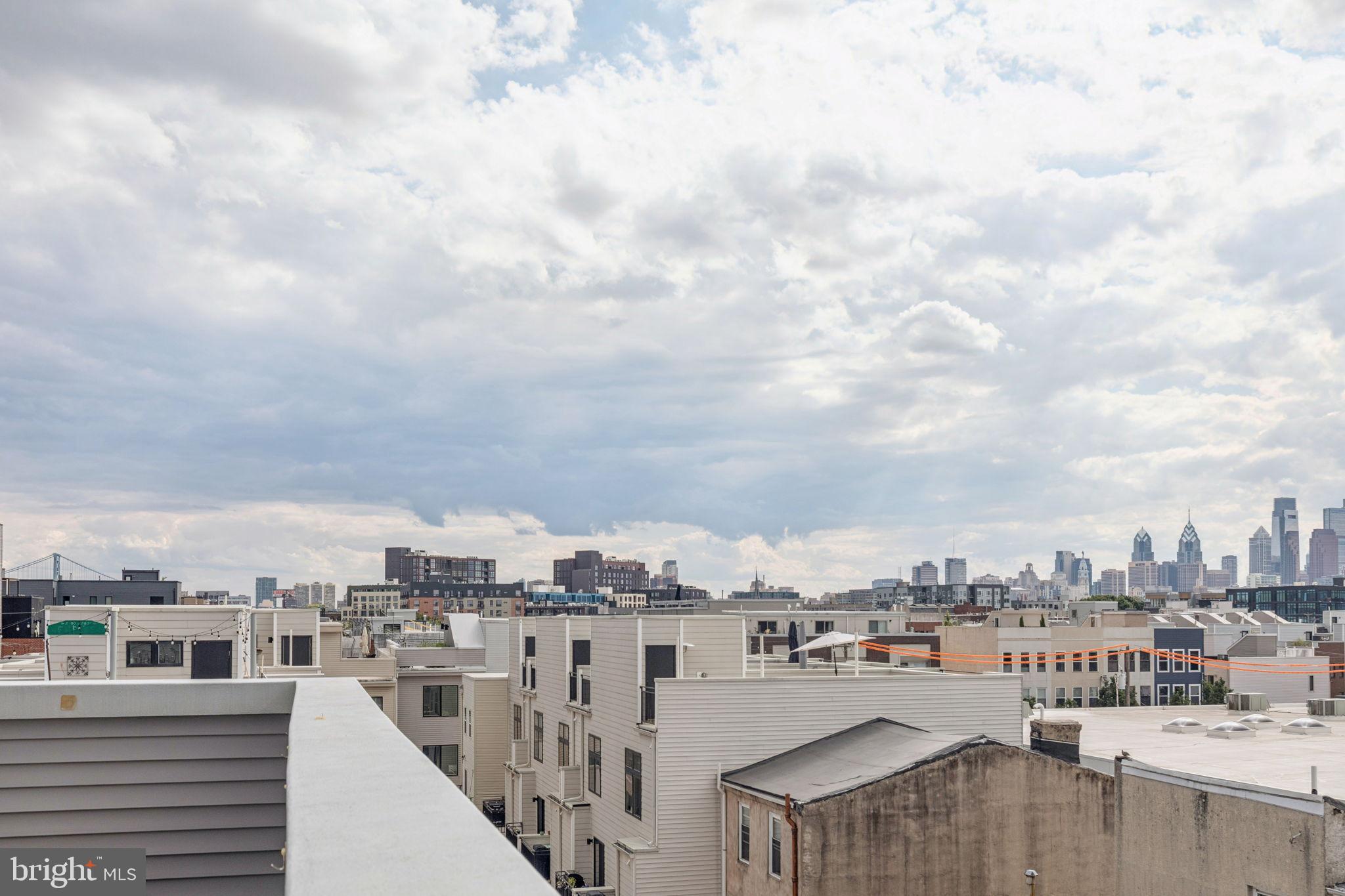 OLDE KENSINGTON - Residential