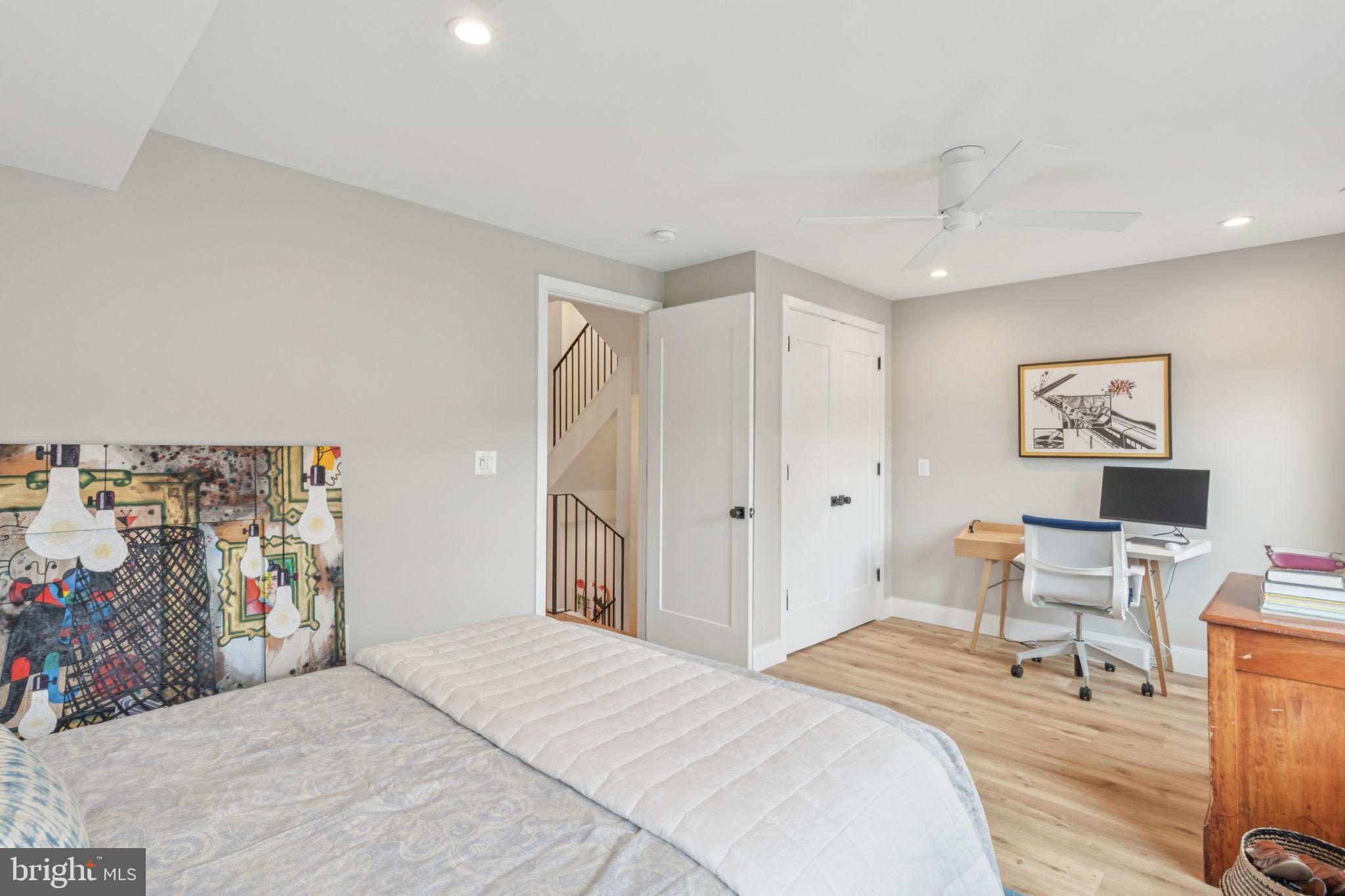 OLDE KENSINGTON - Residential