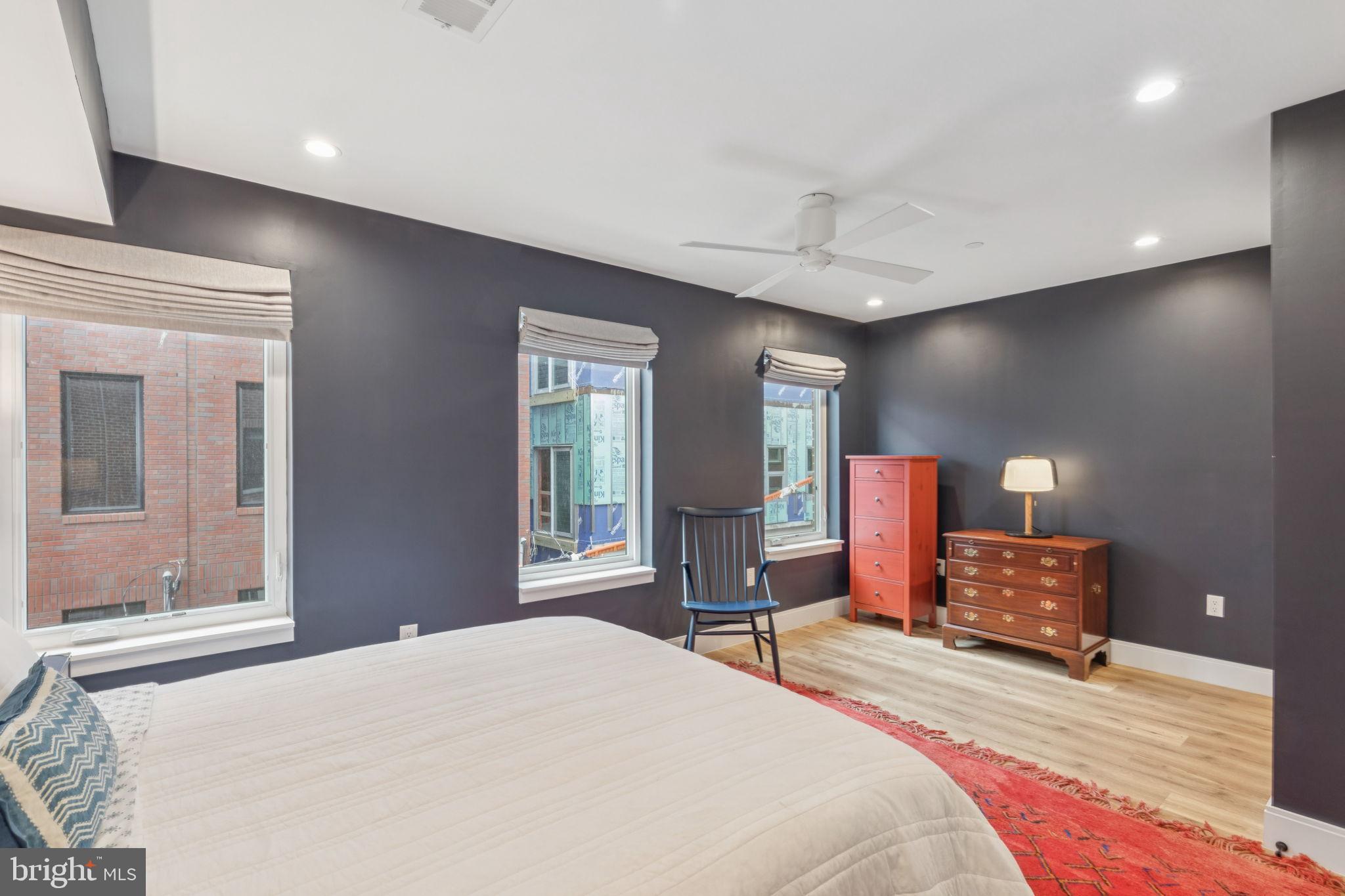 OLDE KENSINGTON - Residential