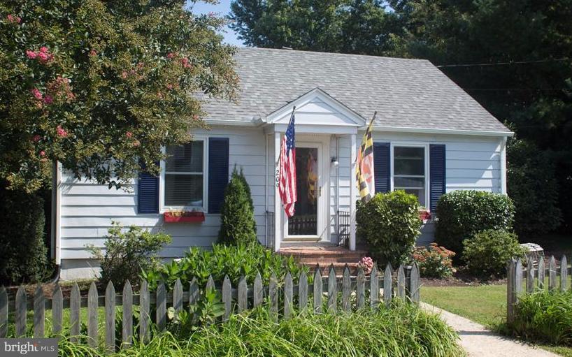 CENTREVILLE HEIGHTS - Residential