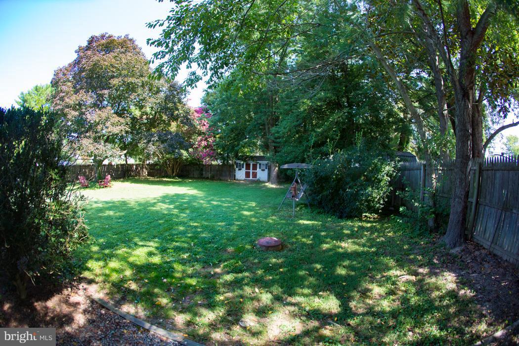 CENTREVILLE HEIGHTS - Residential