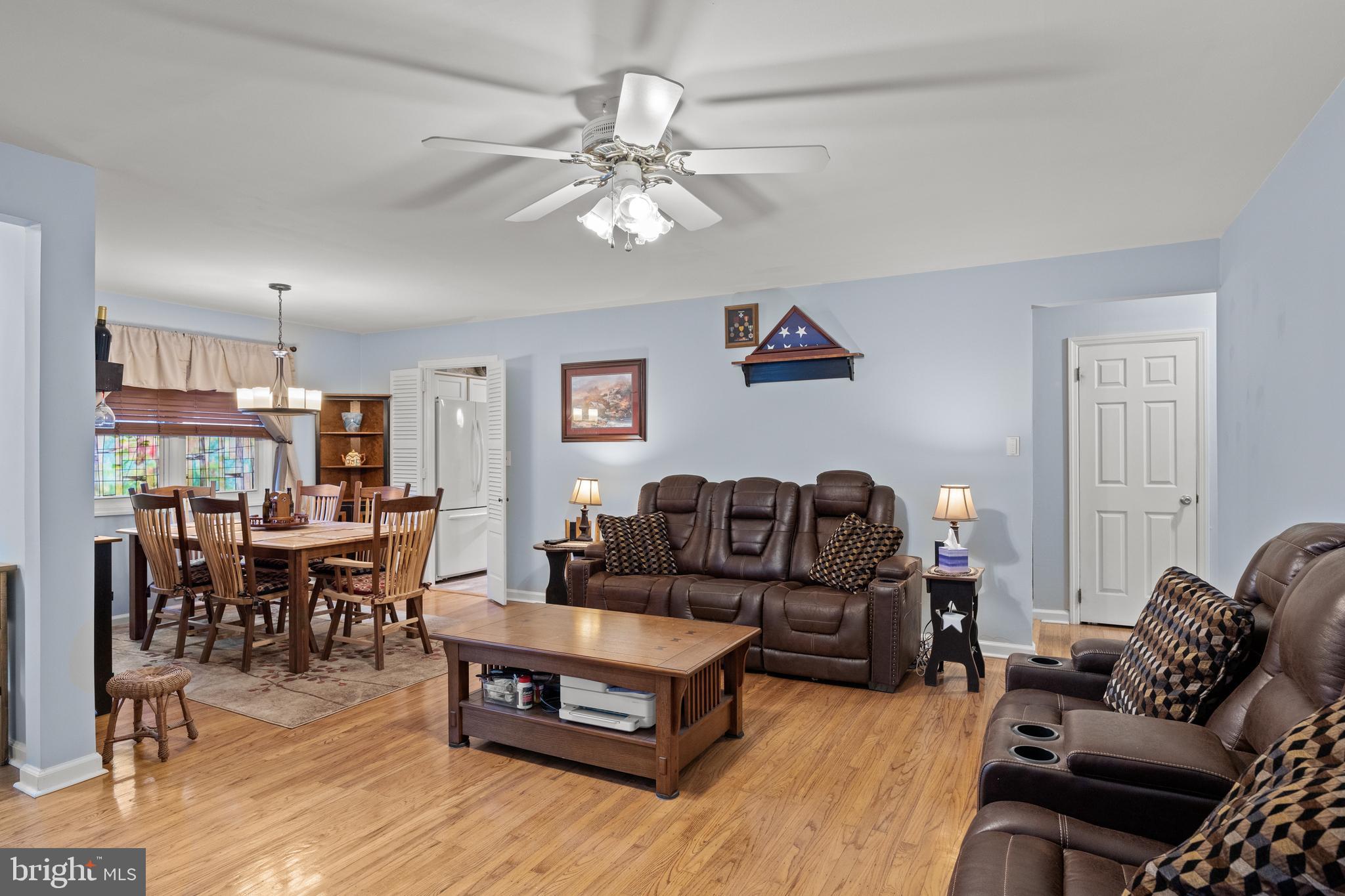 944 WOODLANE ROAD