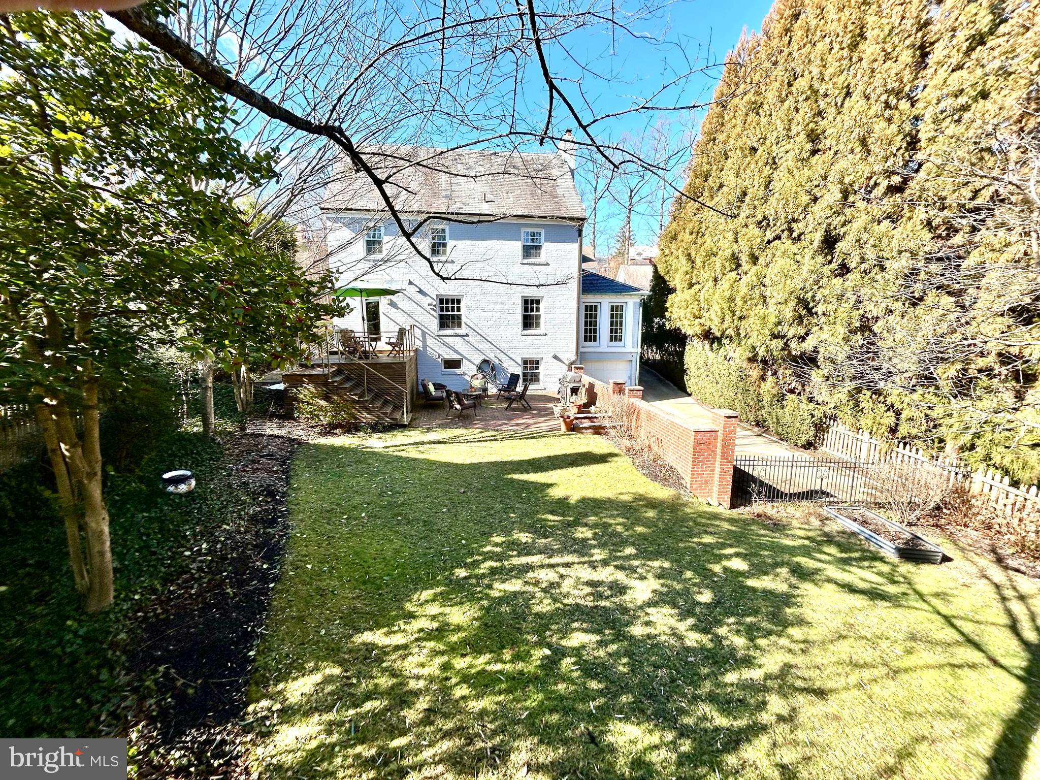 ROLLINGWOOD - Residential