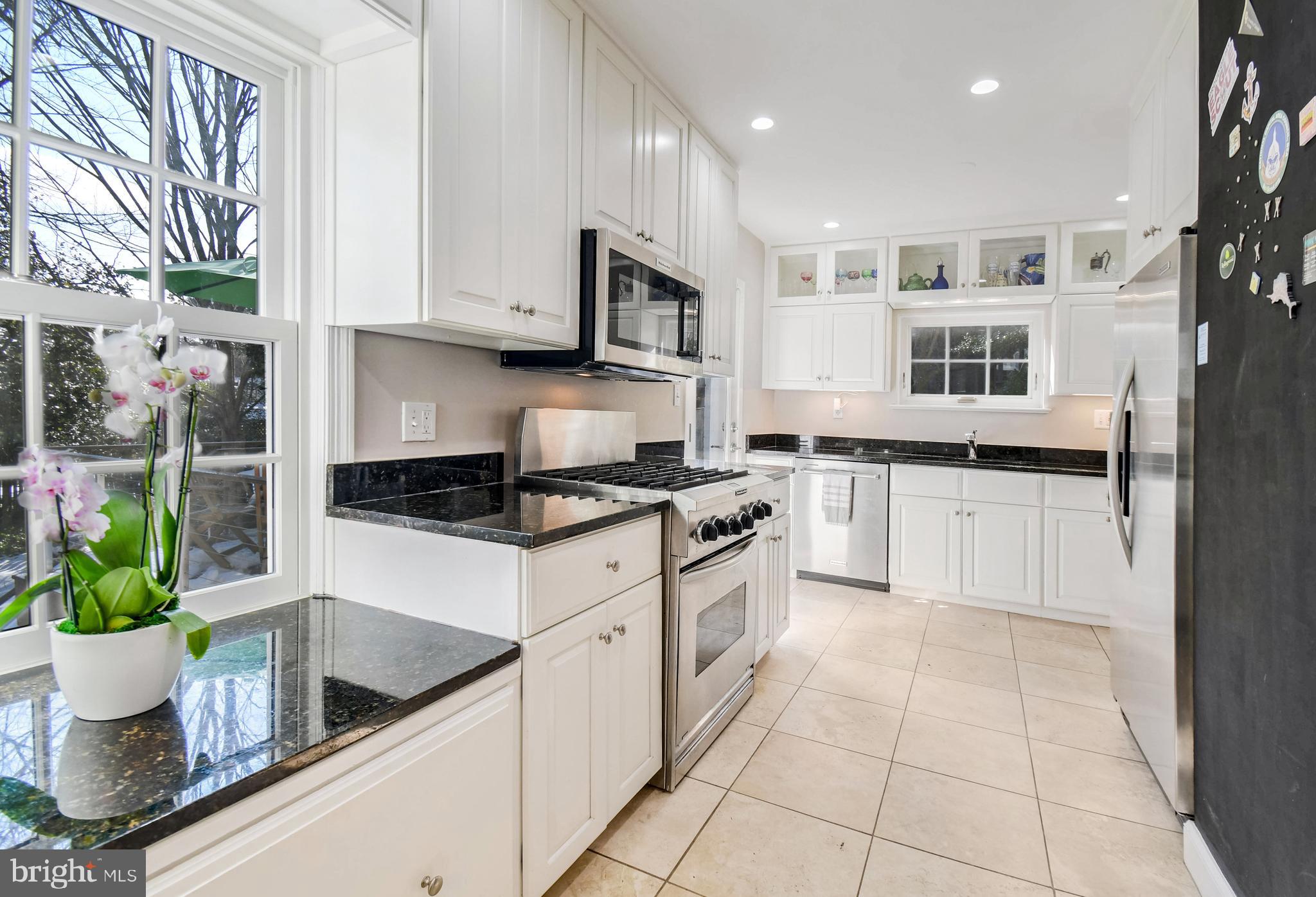 ROLLINGWOOD - Residential