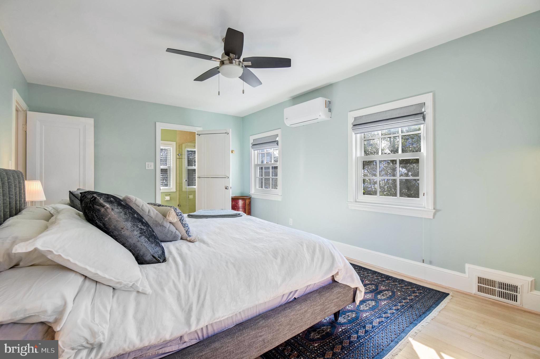 ROLLINGWOOD - Residential