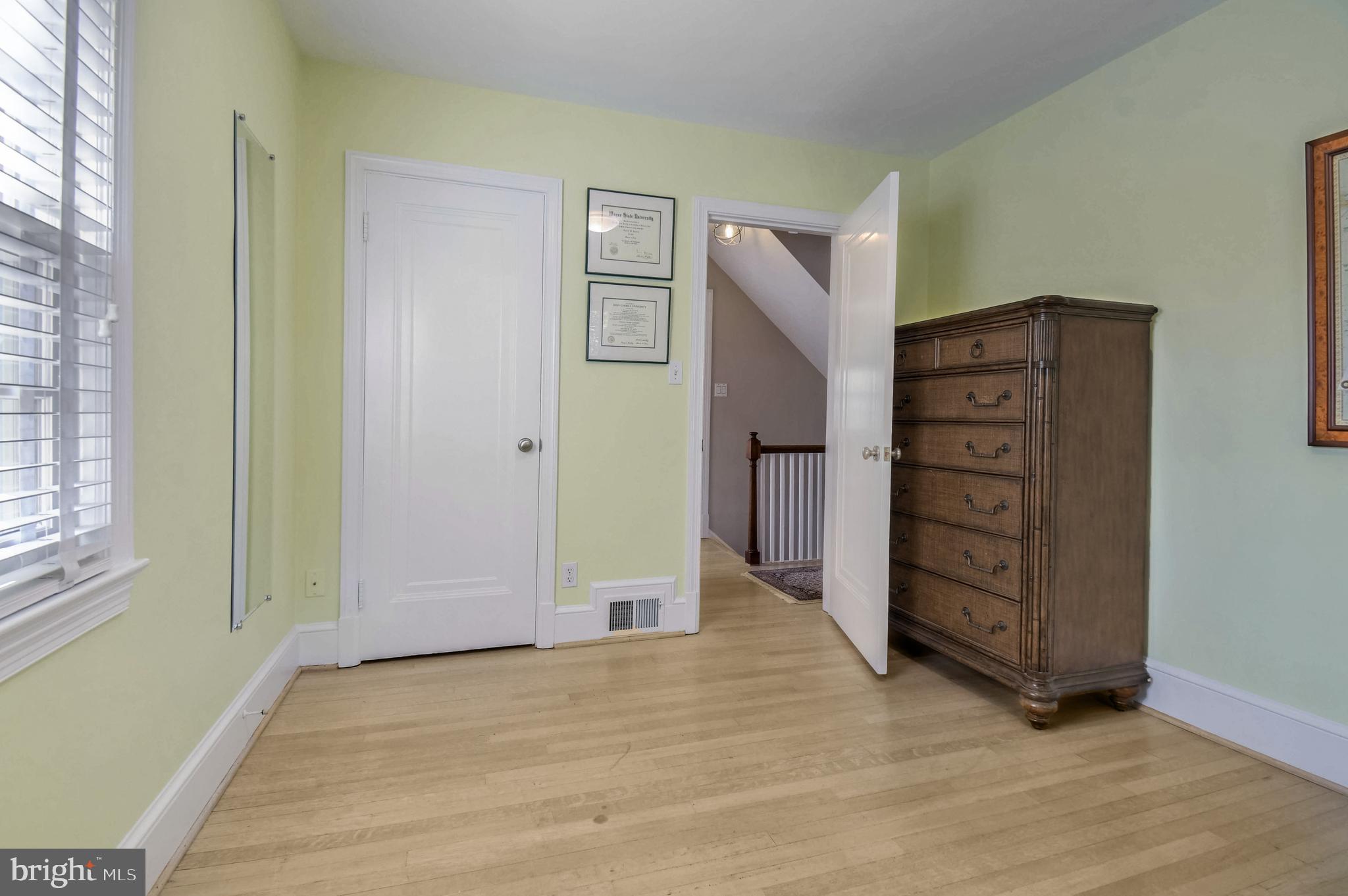 ROLLINGWOOD - Residential