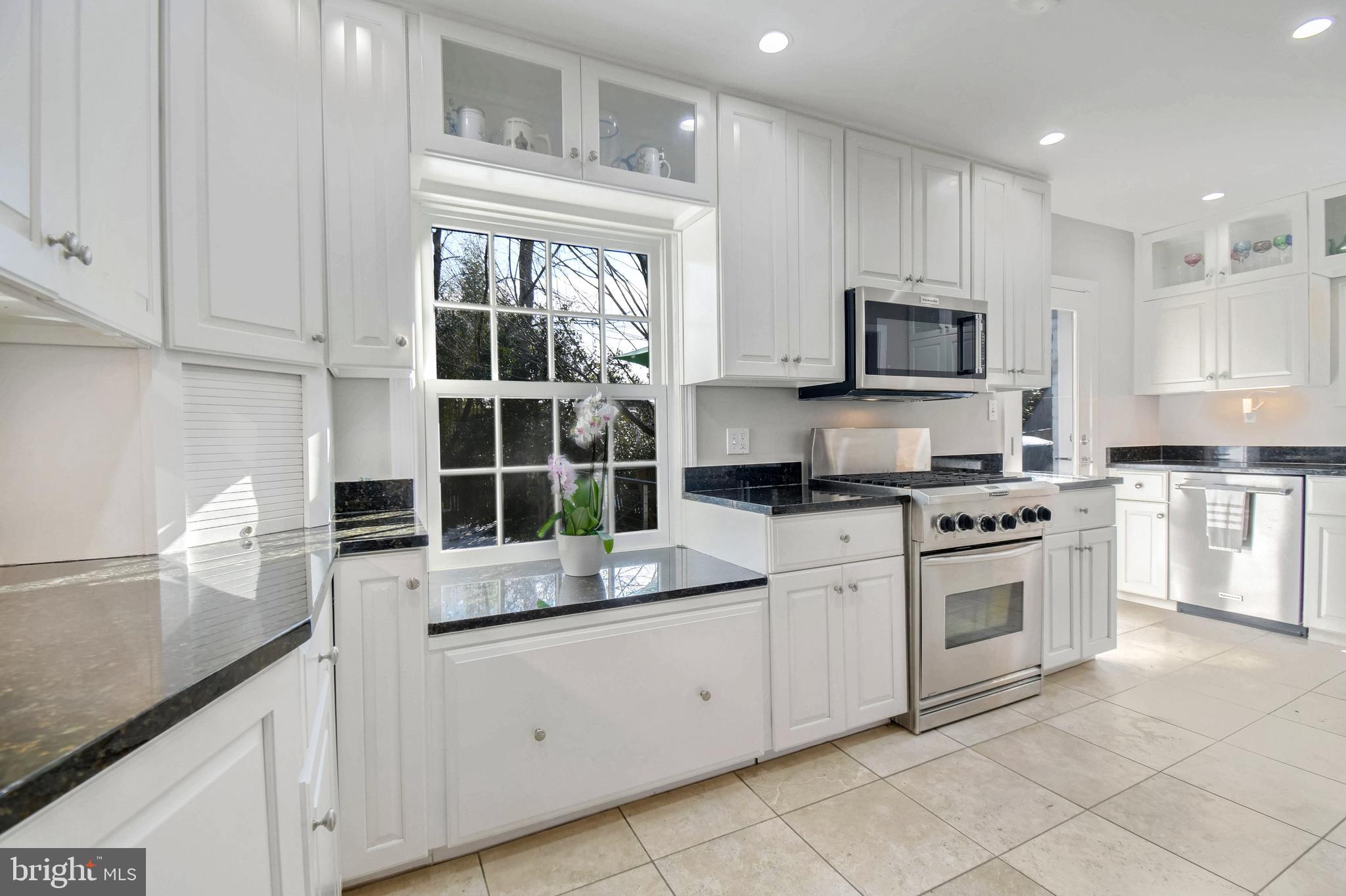 ROLLINGWOOD - Residential