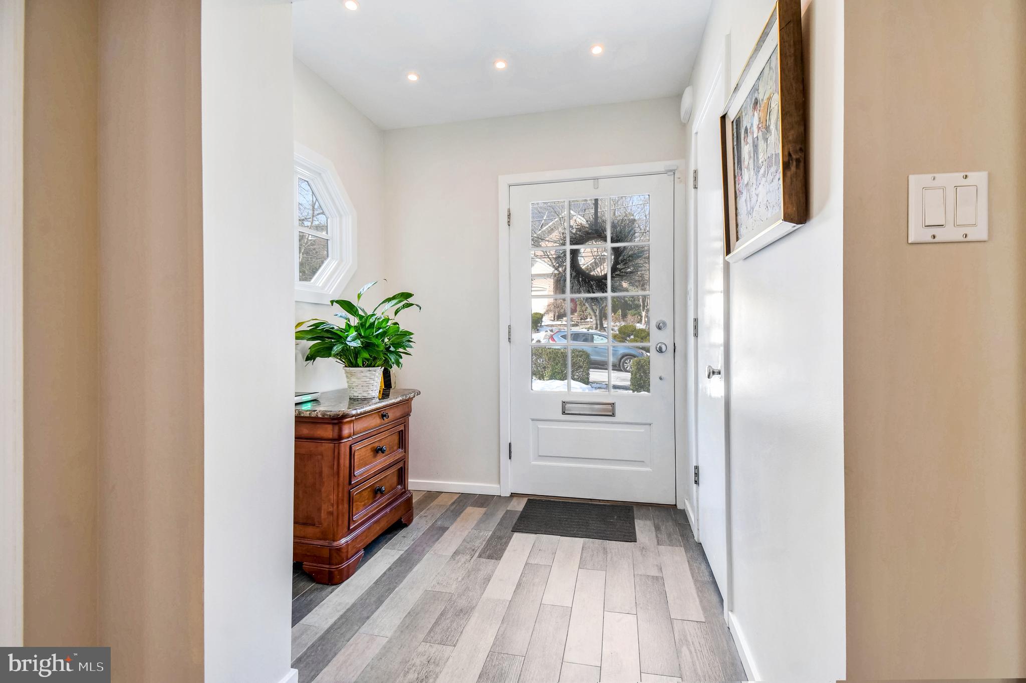 ROLLINGWOOD - Residential