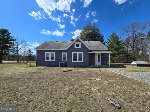 17033 Doggetts Fork Road, Ruther Glen, VA MLS: VACV2007734