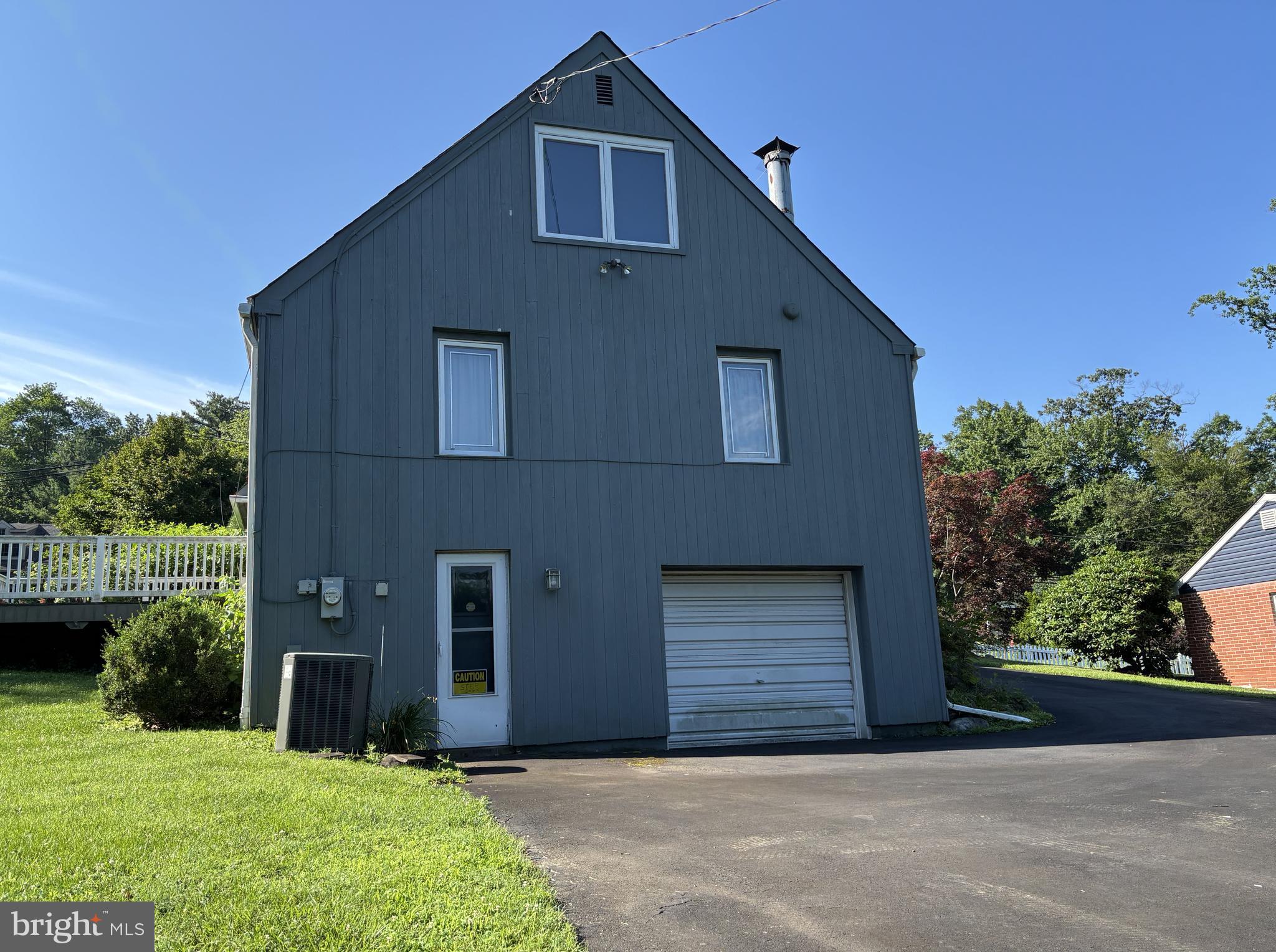 2480 DALE ROAD