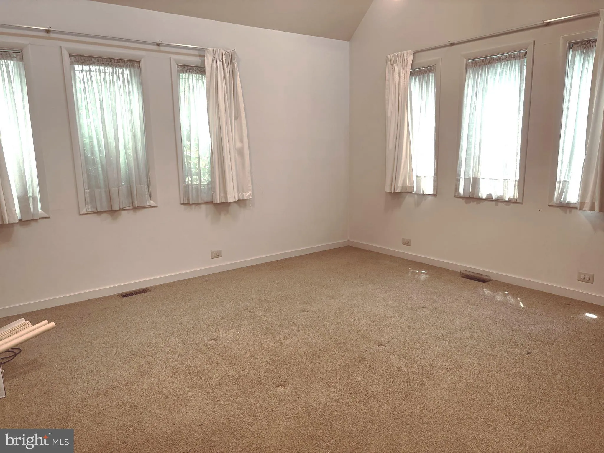 Huntingdon Valley, Pennsylvania 19006, United States, 3 Bedrooms Bedrooms, ,2 BathroomsBathrooms,Residential,Coming Soon,165013