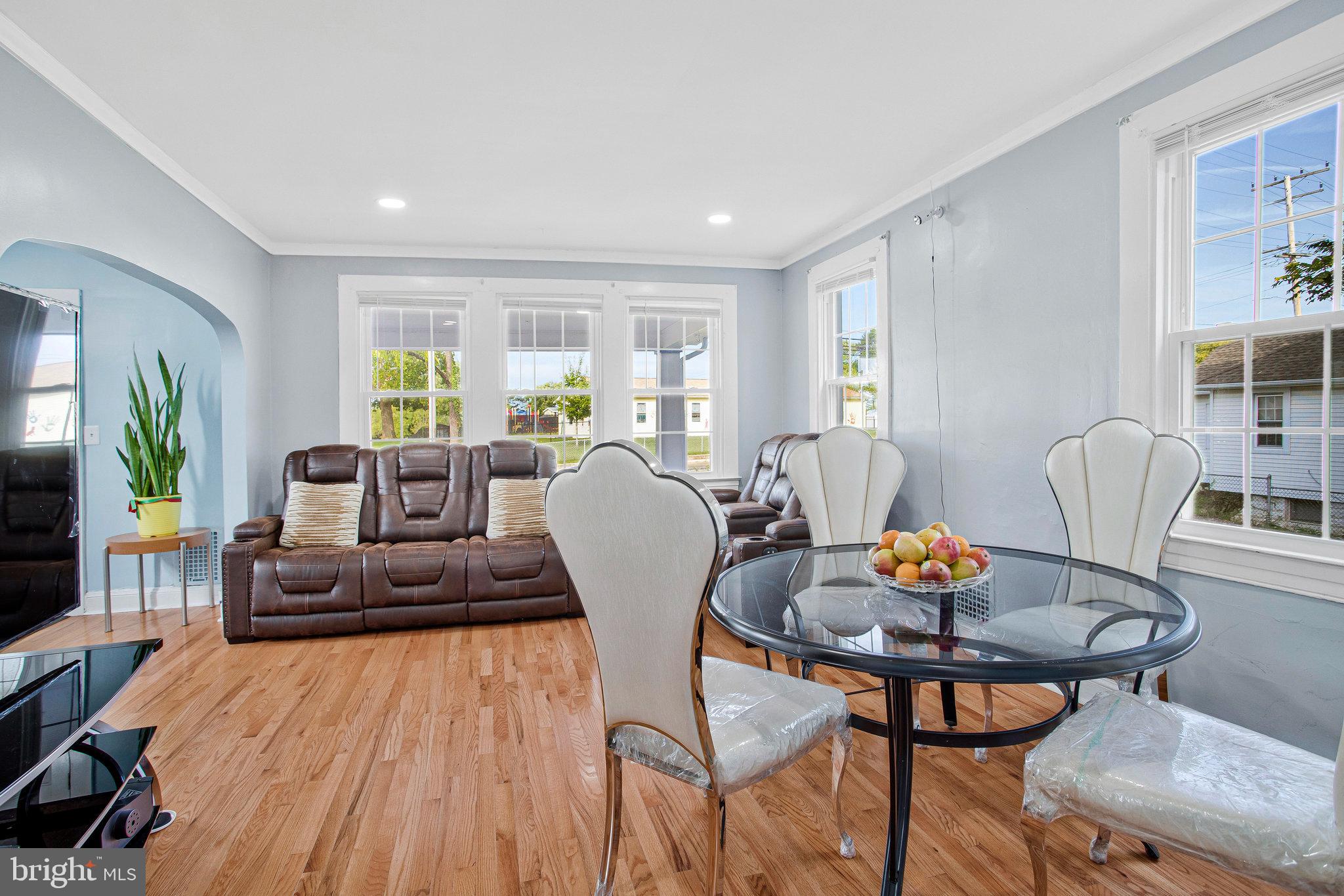 ROSEMONT - Residential