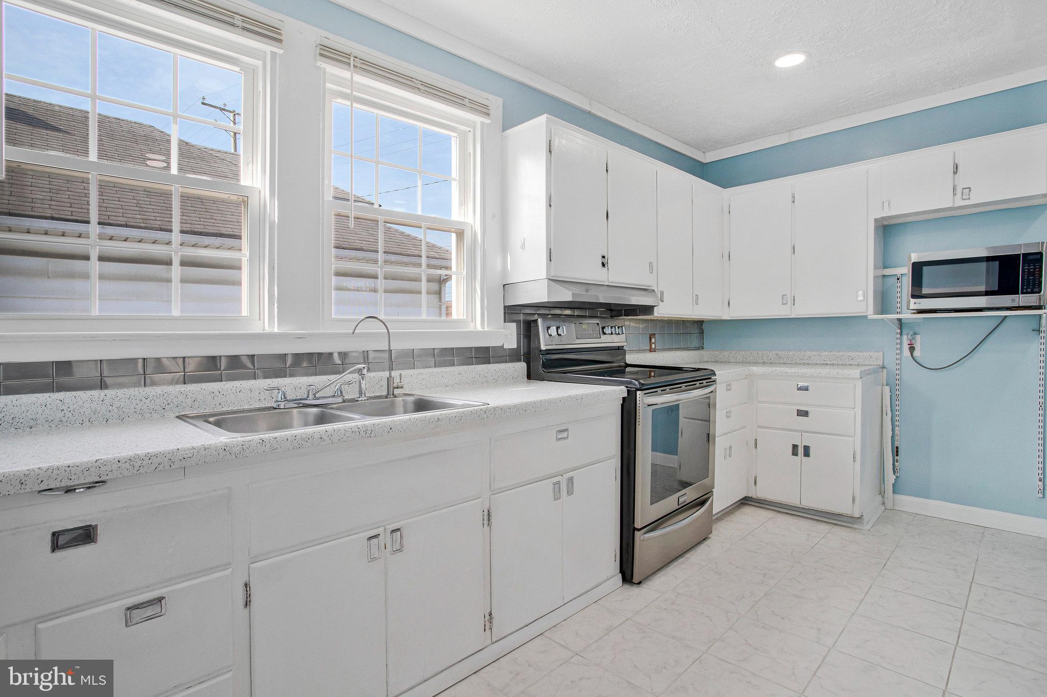 ROSEMONT - Residential