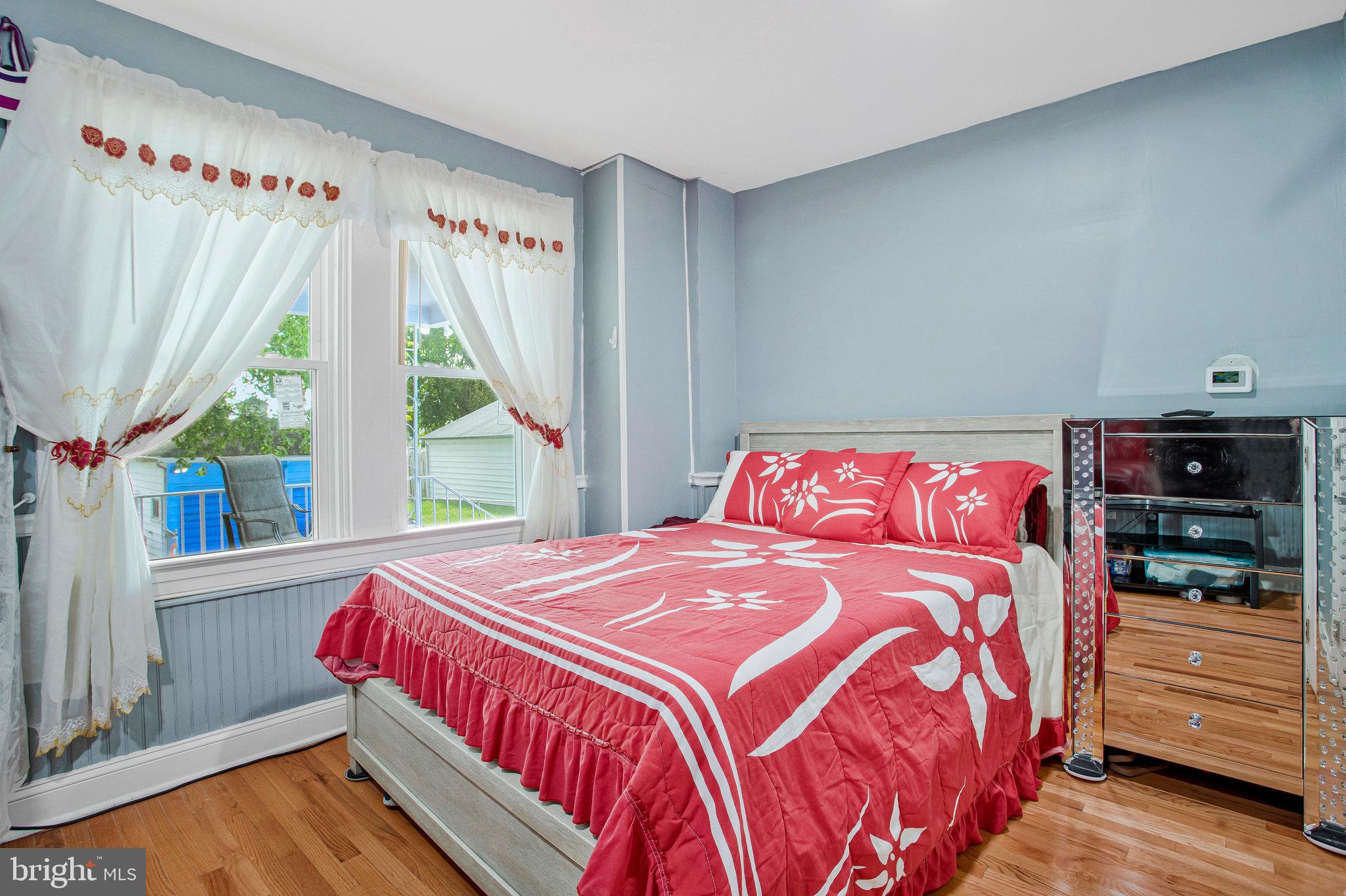 ROSEMONT - Residential