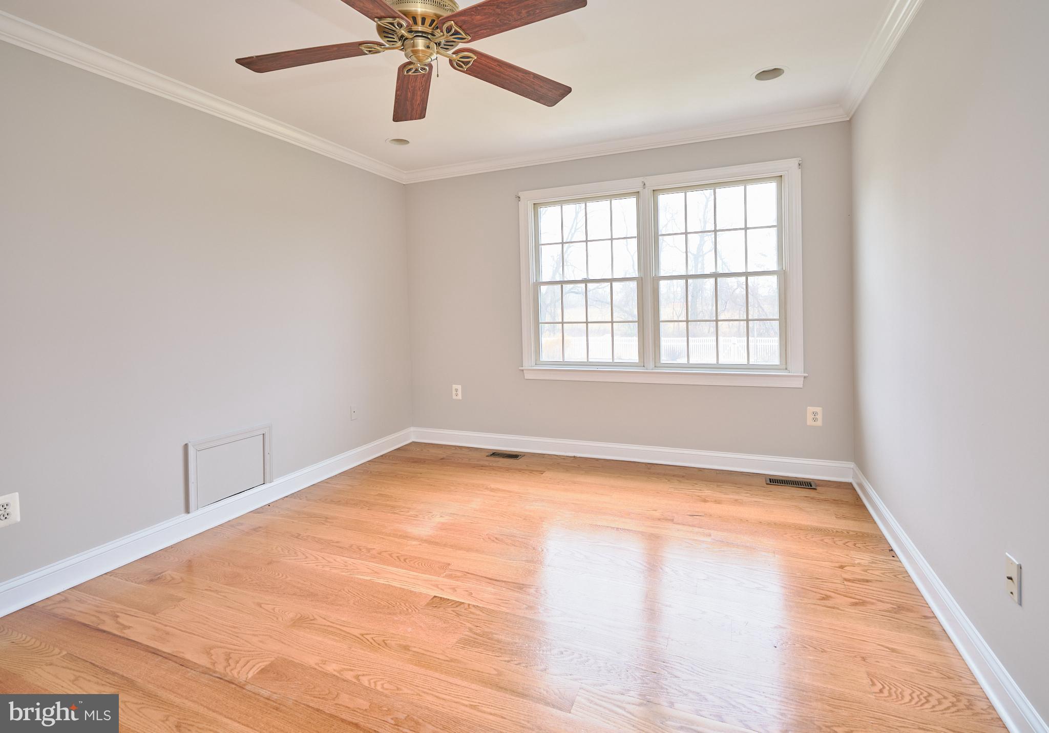 CARVERS RIDGE - Residential